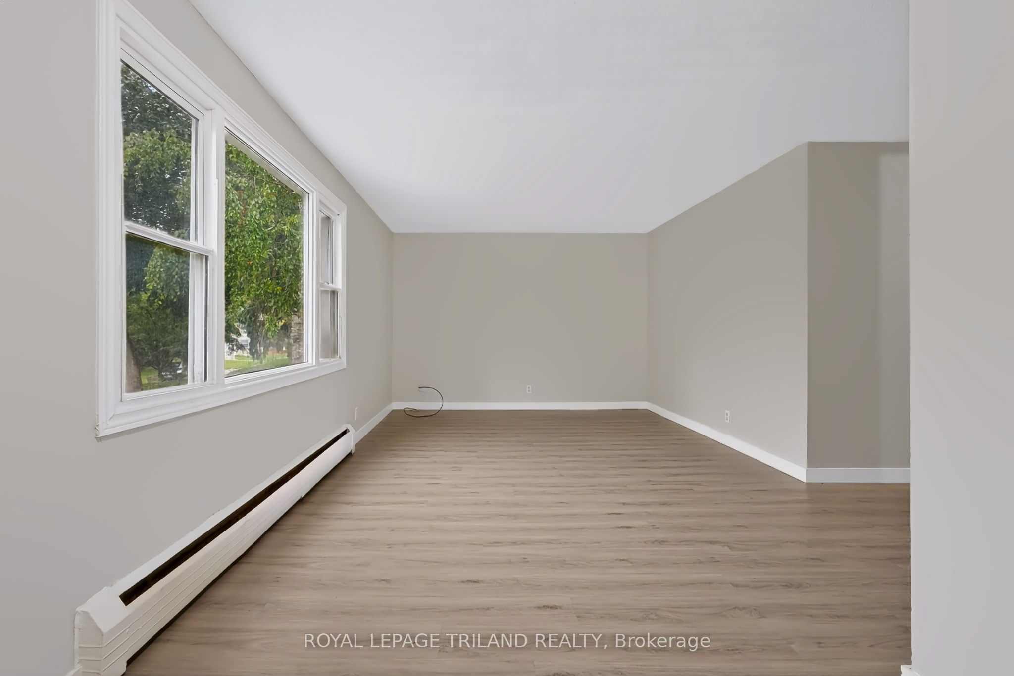 1566 Allen Place 1, London East, ON N5W 2V8