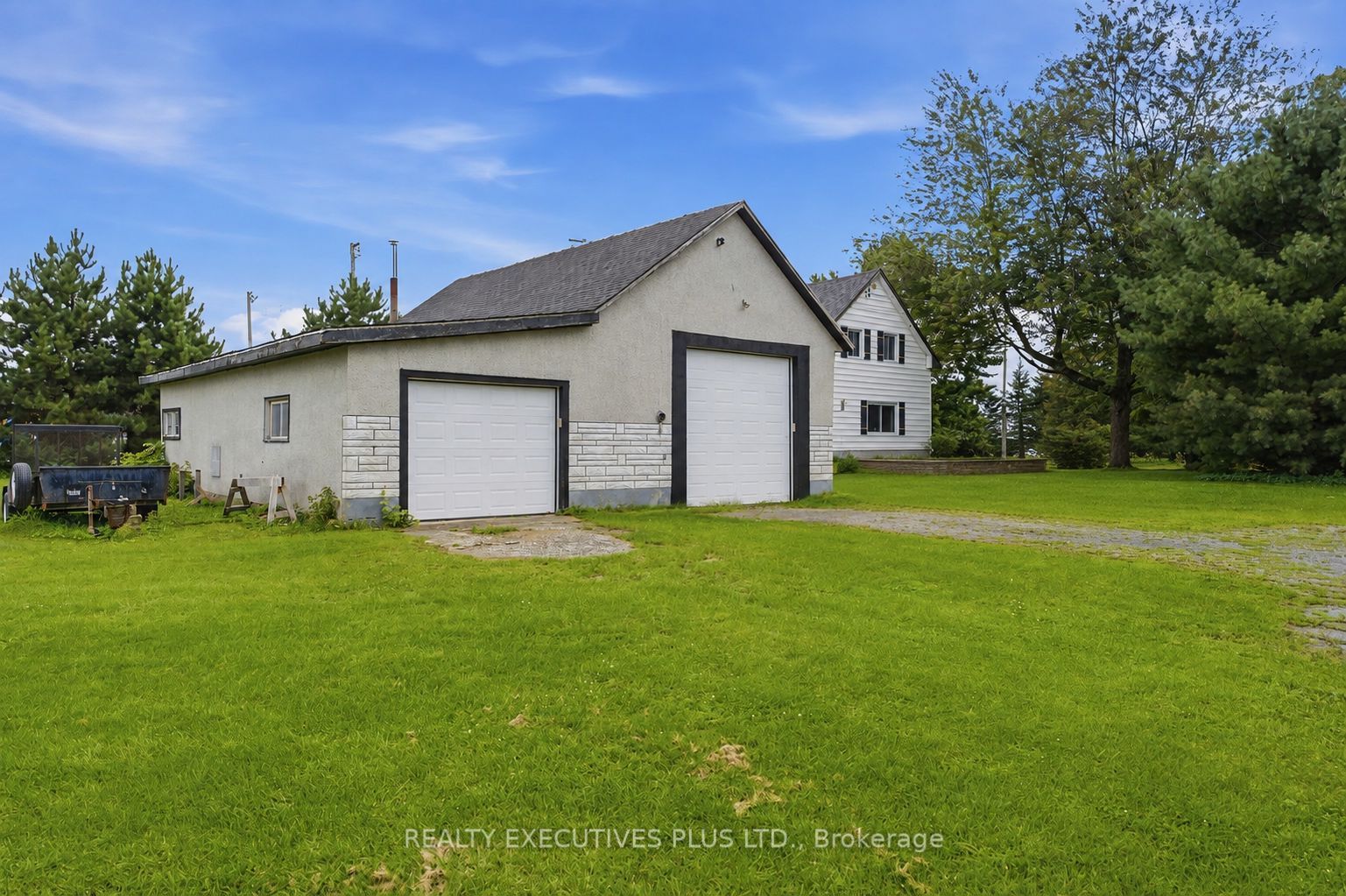 3705 Champlain Street E, Clarence-Rockland, ON K0A 1E0 photo 2
