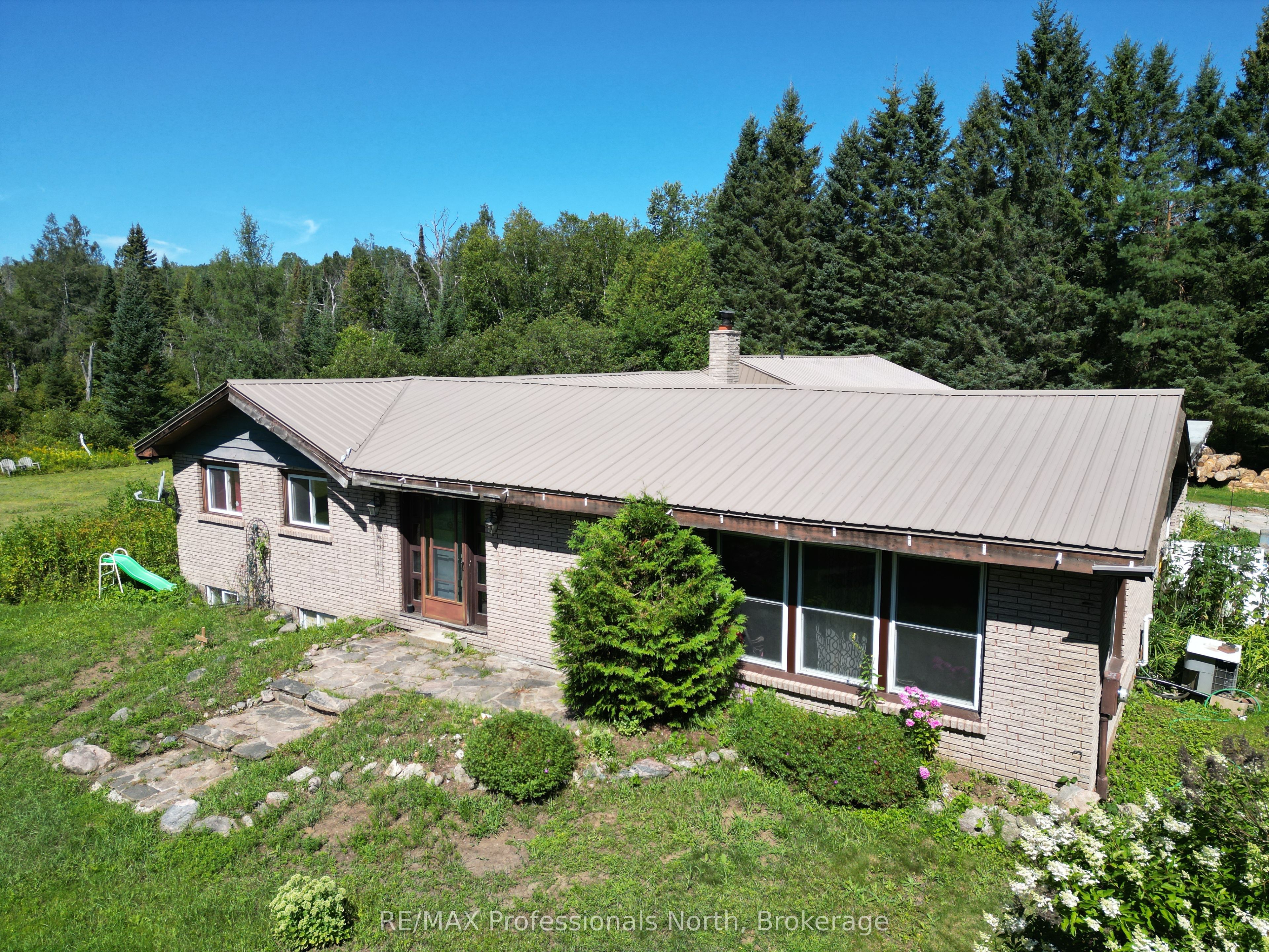 8111 County Road 503, Minden Hills, ON K0M 2A1