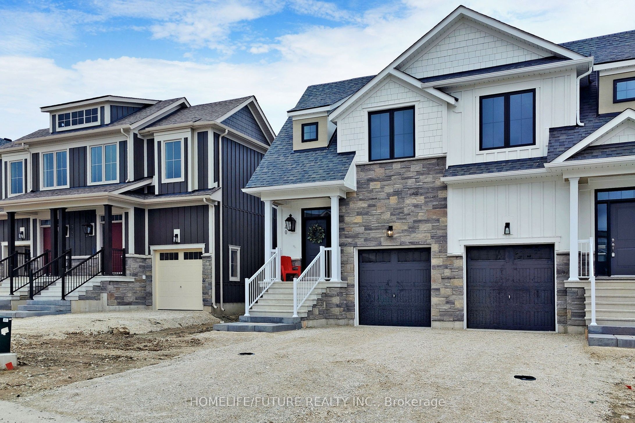 140 Courtland Street, Blue Mountains, ON L9Y 5L7 photo 2
