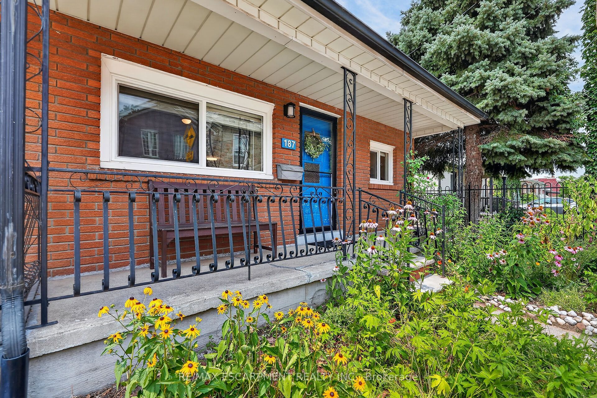 187 Ray Street N, Hamilton, ON L8R 2Y3