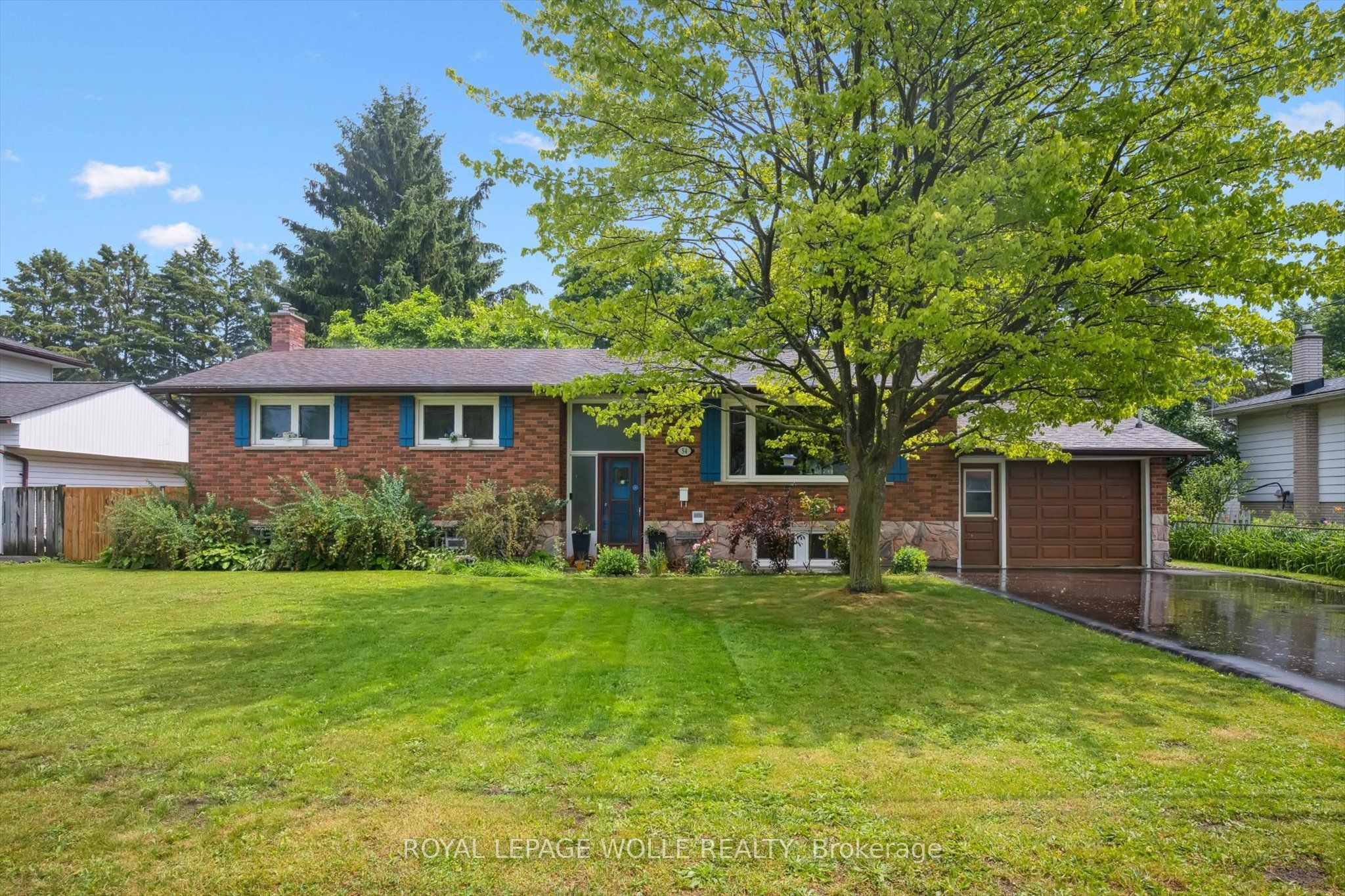54 Schweitzer Street Unit B, Kitchener, ON N2K 1B4