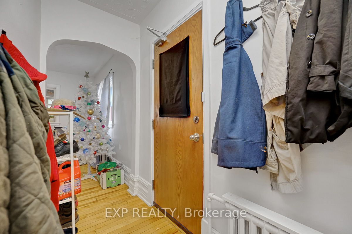 108 Lebreton Street N, West Centre Town, ON K1R 7H4 photo 3