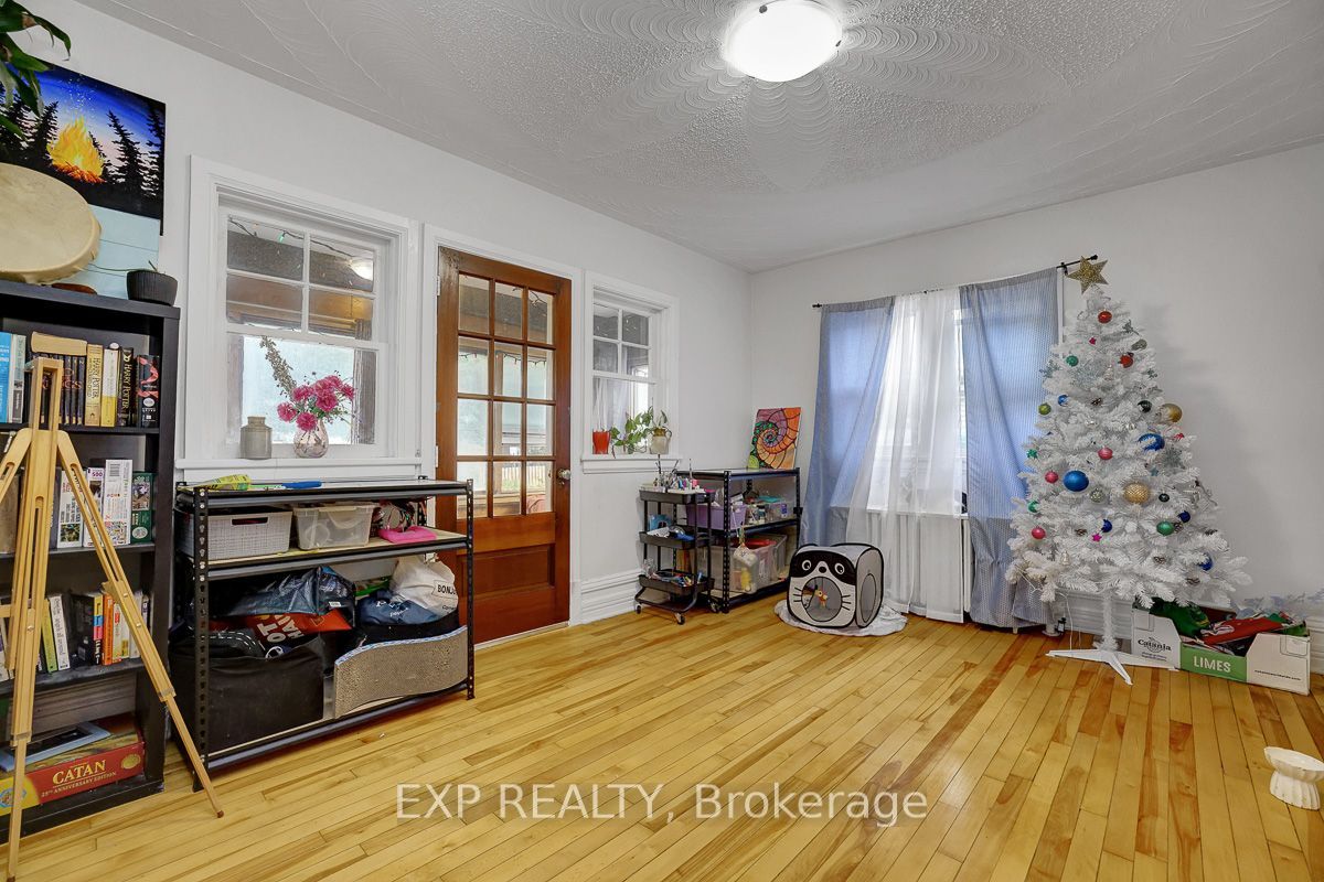 108 Lebreton Street N, West Centre Town, ON K1R 7H4 photo 5