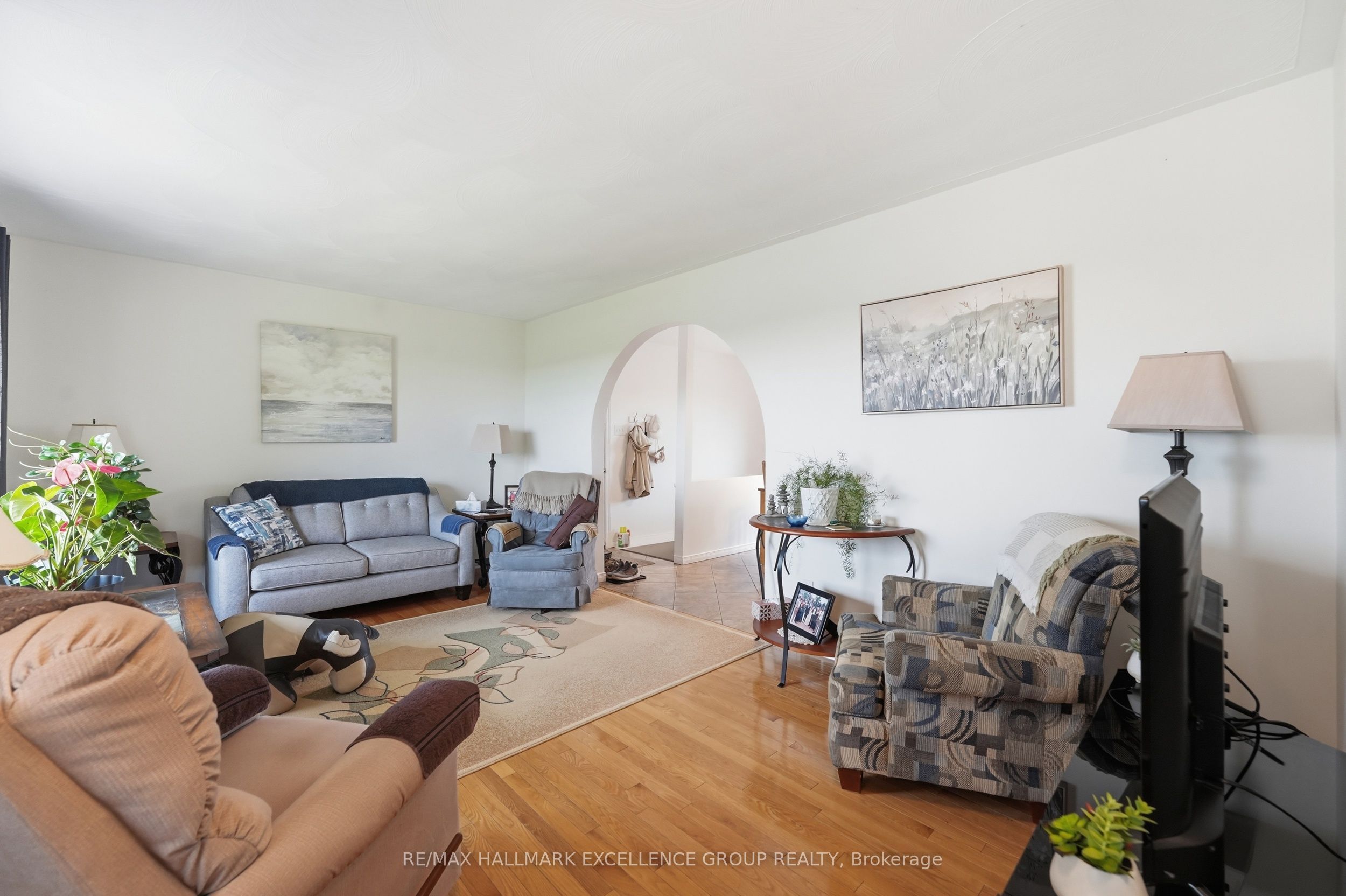 3160 Dunning Road, Orleans - Cumberland and Area, ON K0A 3E0 photo 5