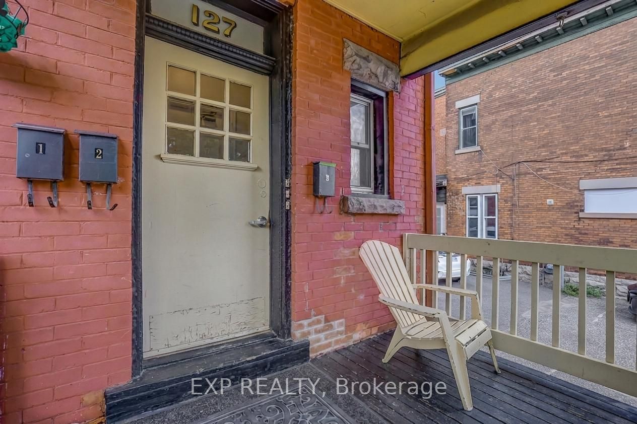 127 Osgoode Street, Lower Town - Sandy Hill, ON K1N 6S5 photo 3