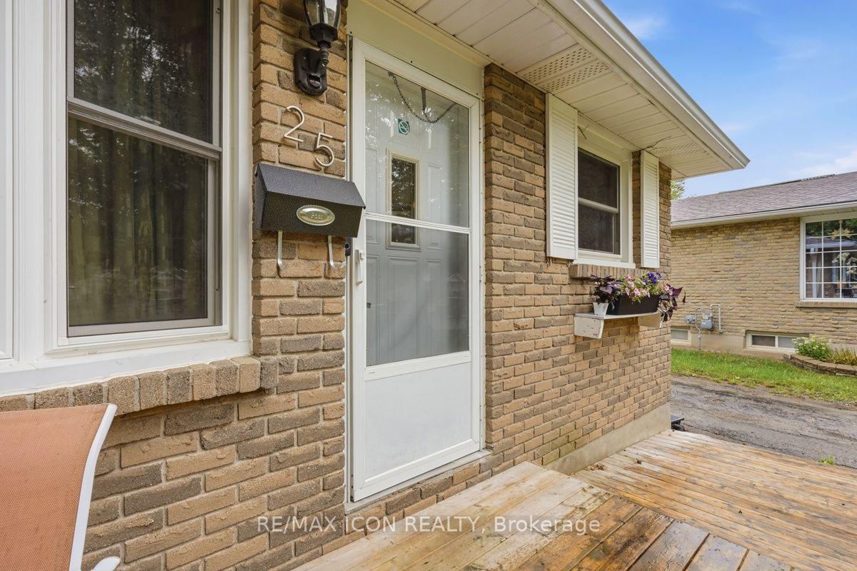 25 Upcott Crescent, London South, ON N6E 1S6 photo 4