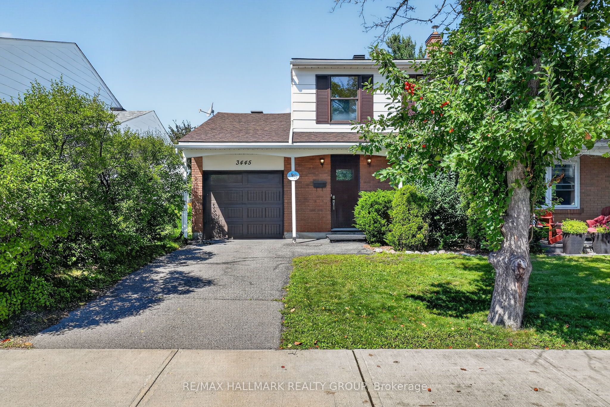 3445 Southgate Road, Hunt Club - South Keys and Area, ON K1V 7Y5