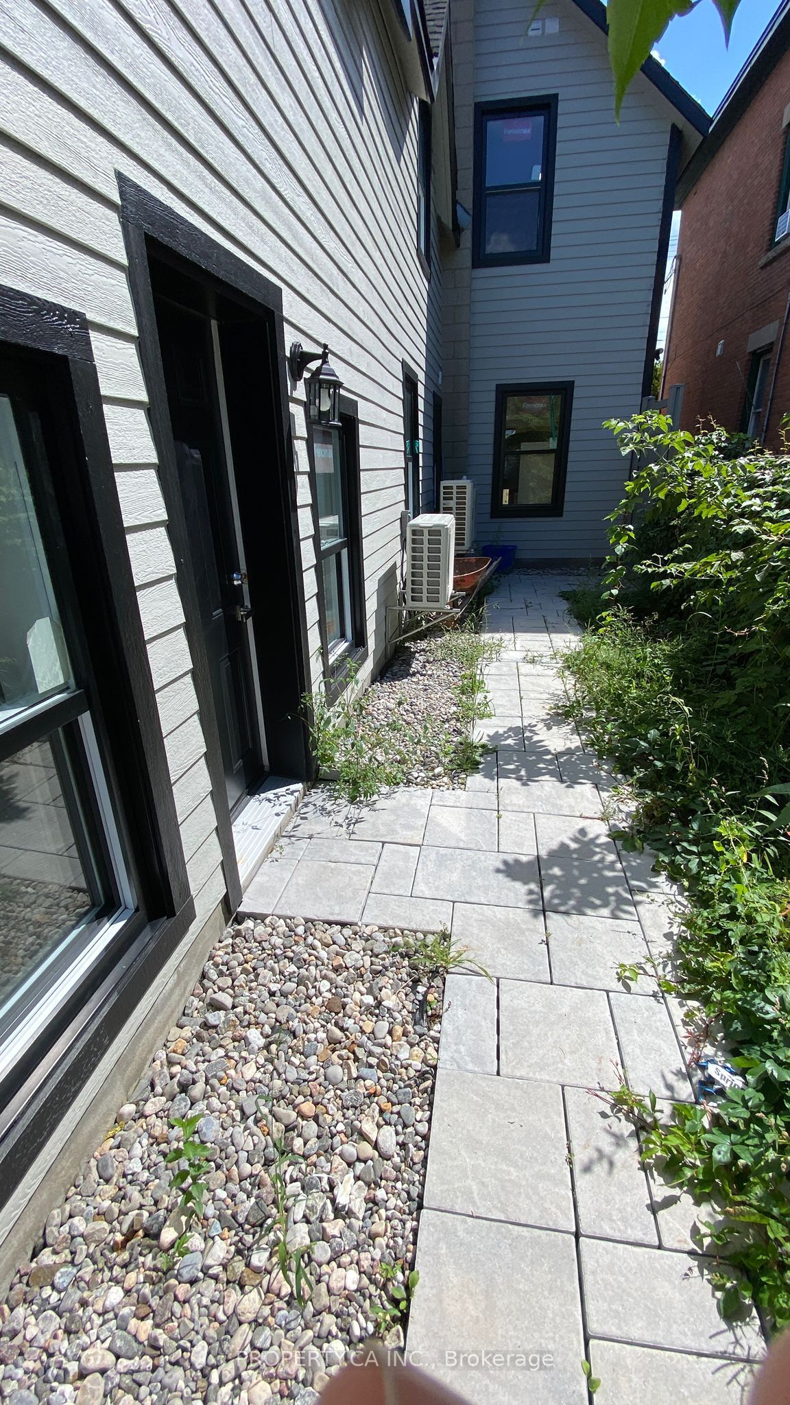 395 Gladstone Avenue B, Ottawa Centre, ON K2P 0Y9 photo 2