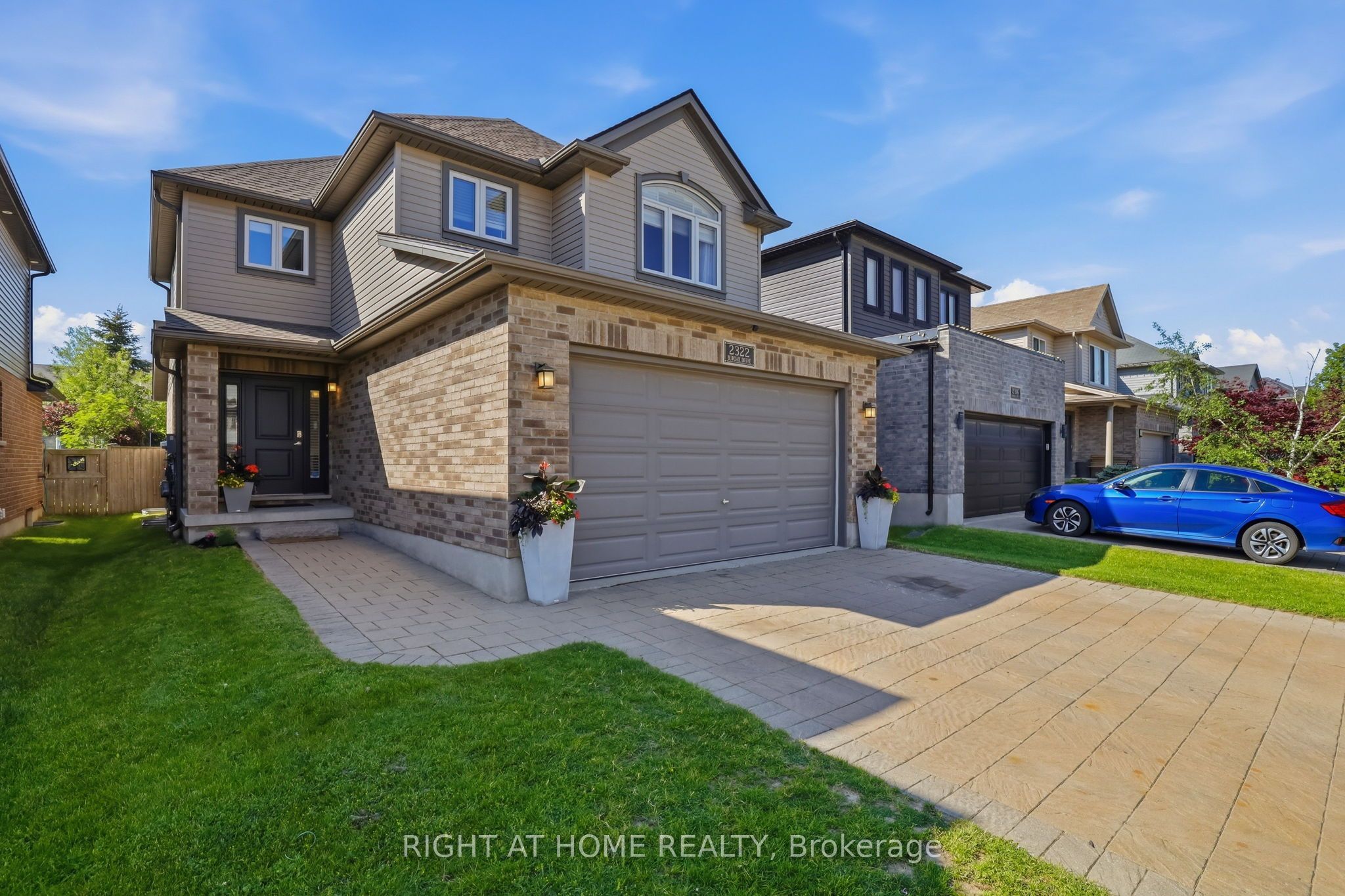 2322 Buroak Drive, London North, ON N6G 0L1