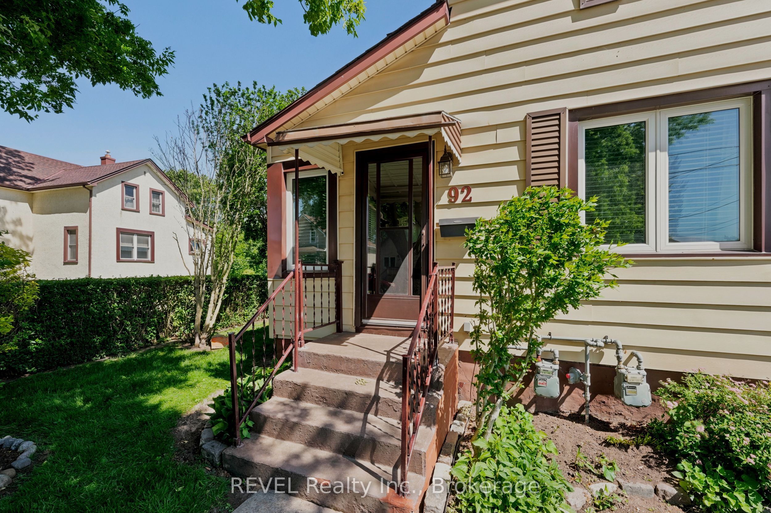92 Saint Arnaud Street, Port Colborne, ON L3K 1M1 photo 5