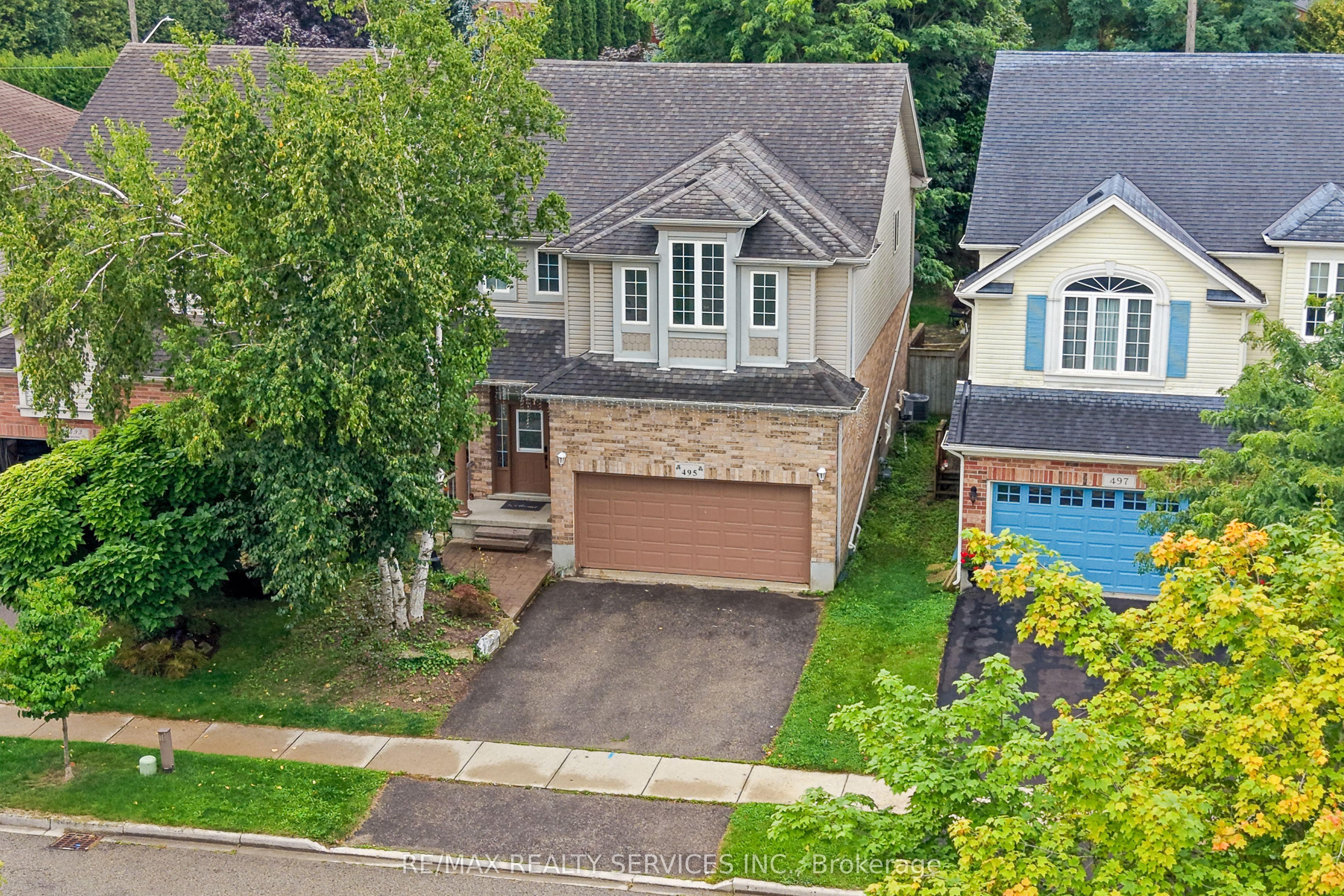 495 Brigantine Drive, Waterloo, ON N2K 4B7 photo 2