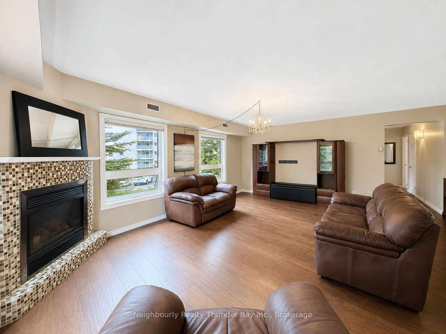 149 Fanshaw Street 109, Thunder Bay, ON P7C 5Z9 photo 2