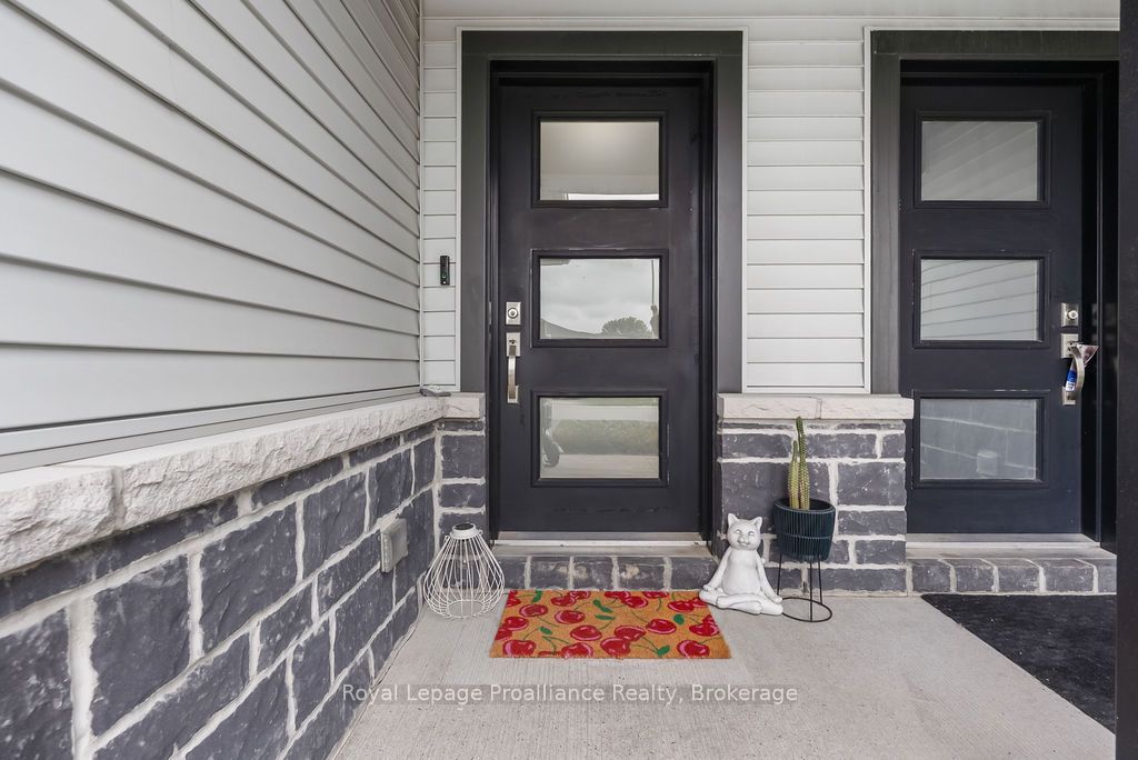 17 Dewal Place, Belleville, ON K8P 0H3 photo 4