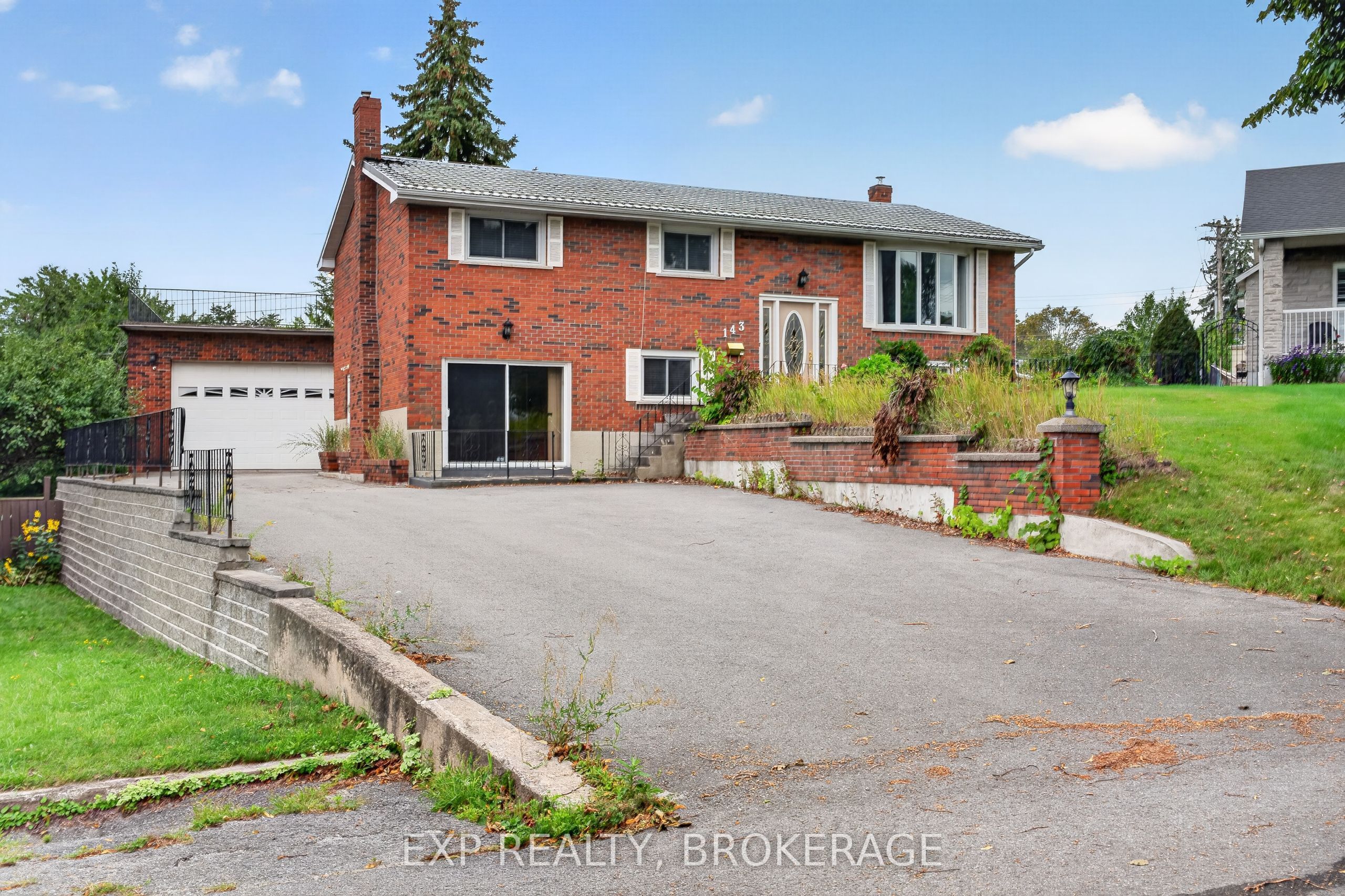 143 MORENZ Crescent, Kingston, ON K7K 2X4