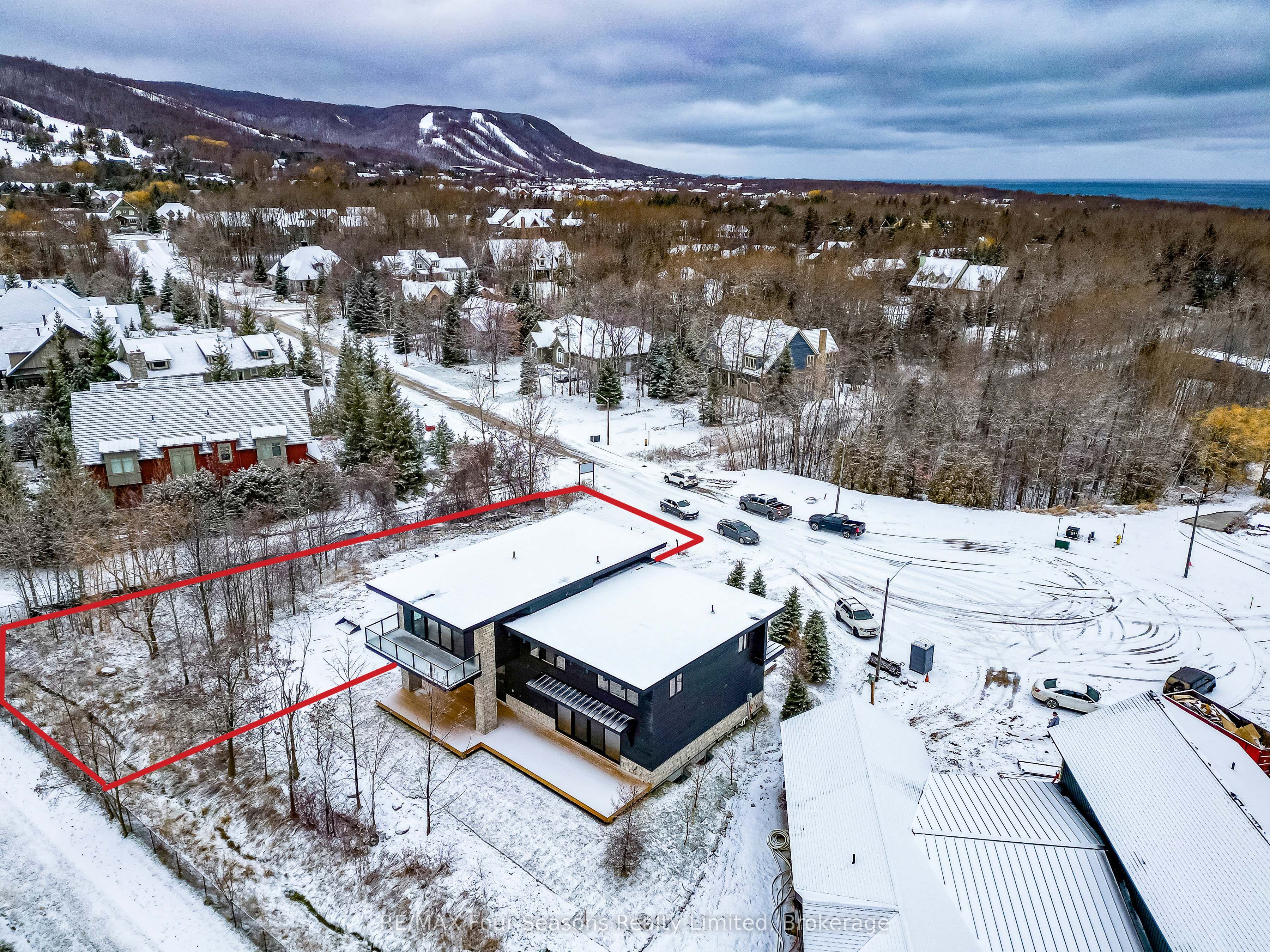 Lot 1 Salzburg Place, Blue Mountains, ON L9V 0S8 photo 4