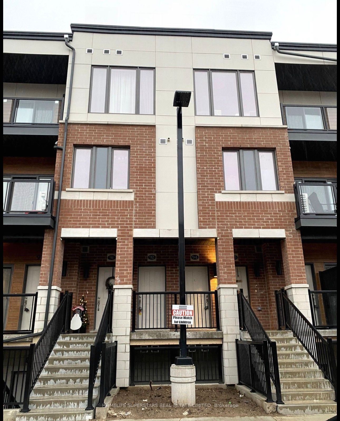 25 Isherwood Avenue W 92, Cambridge, ON N1R 0E2
