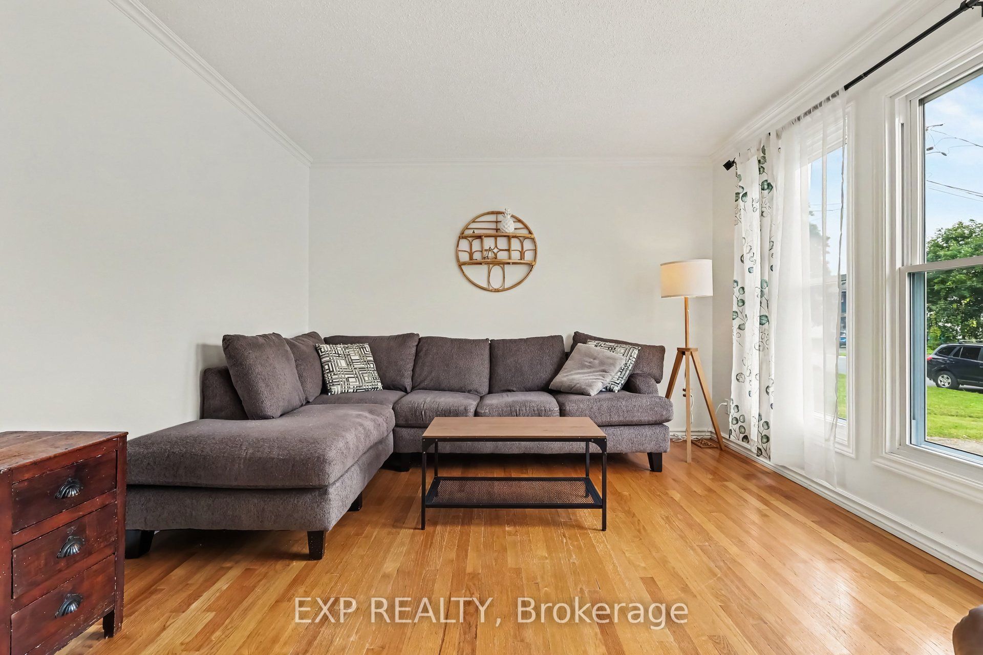 18 Centre Street, Clarence-Rockland, ON K0A 1E0 photo 5