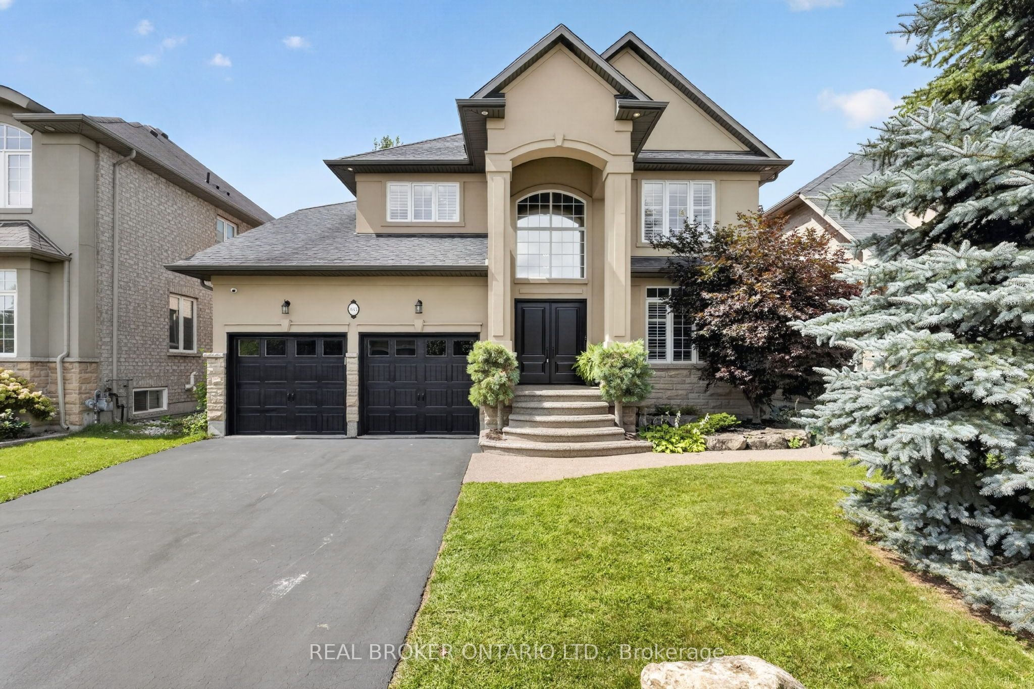 483 Valridge Drive, Hamilton, ON L9G 0B2