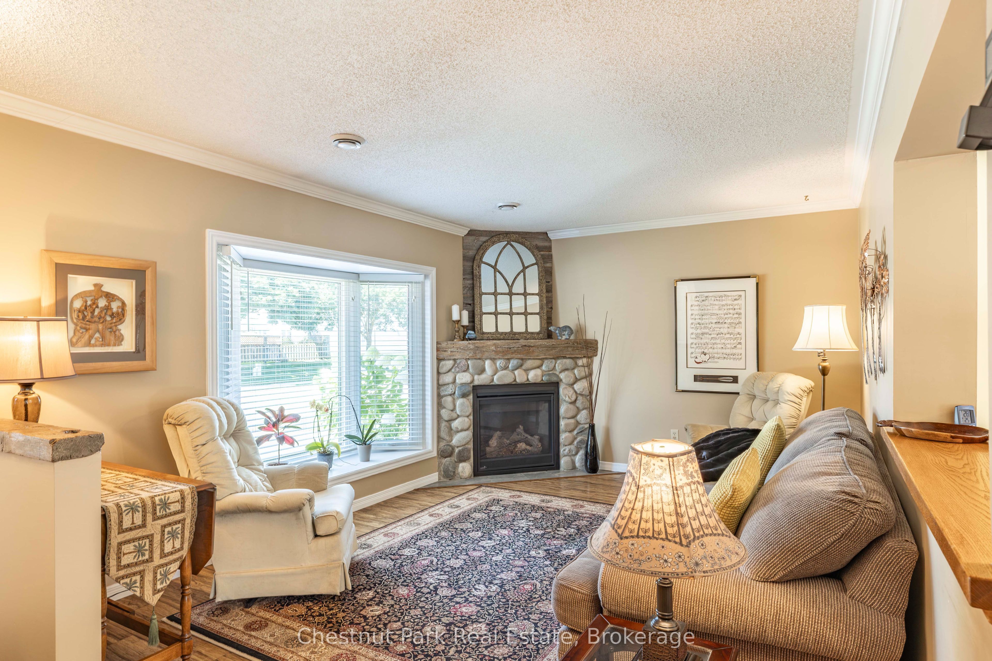 861 Arlington Street, Saugeen Shores, ON N0H 2C4 photo 5