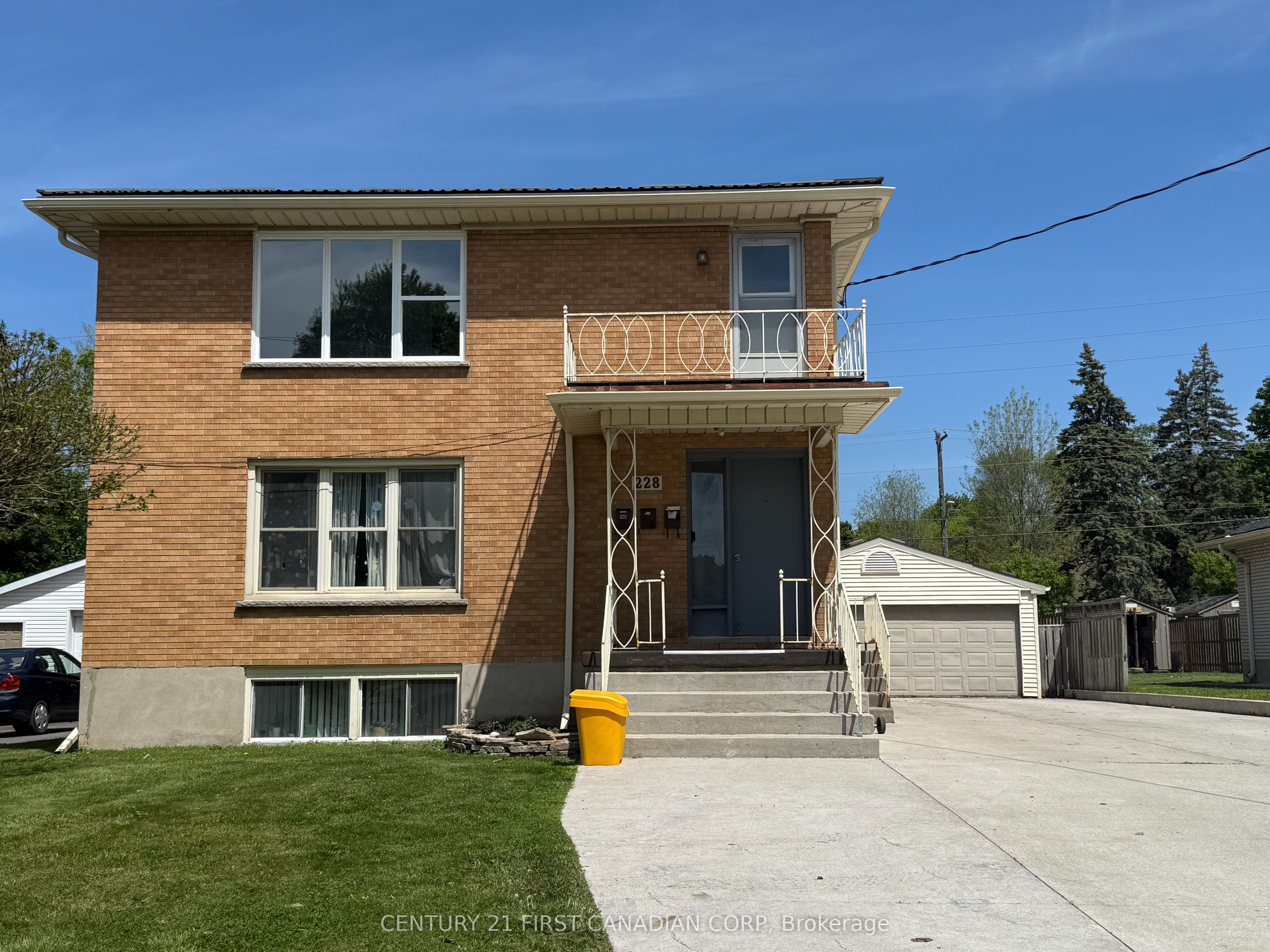 228 Burnside Drive 3, London East, ON N5V 1B9