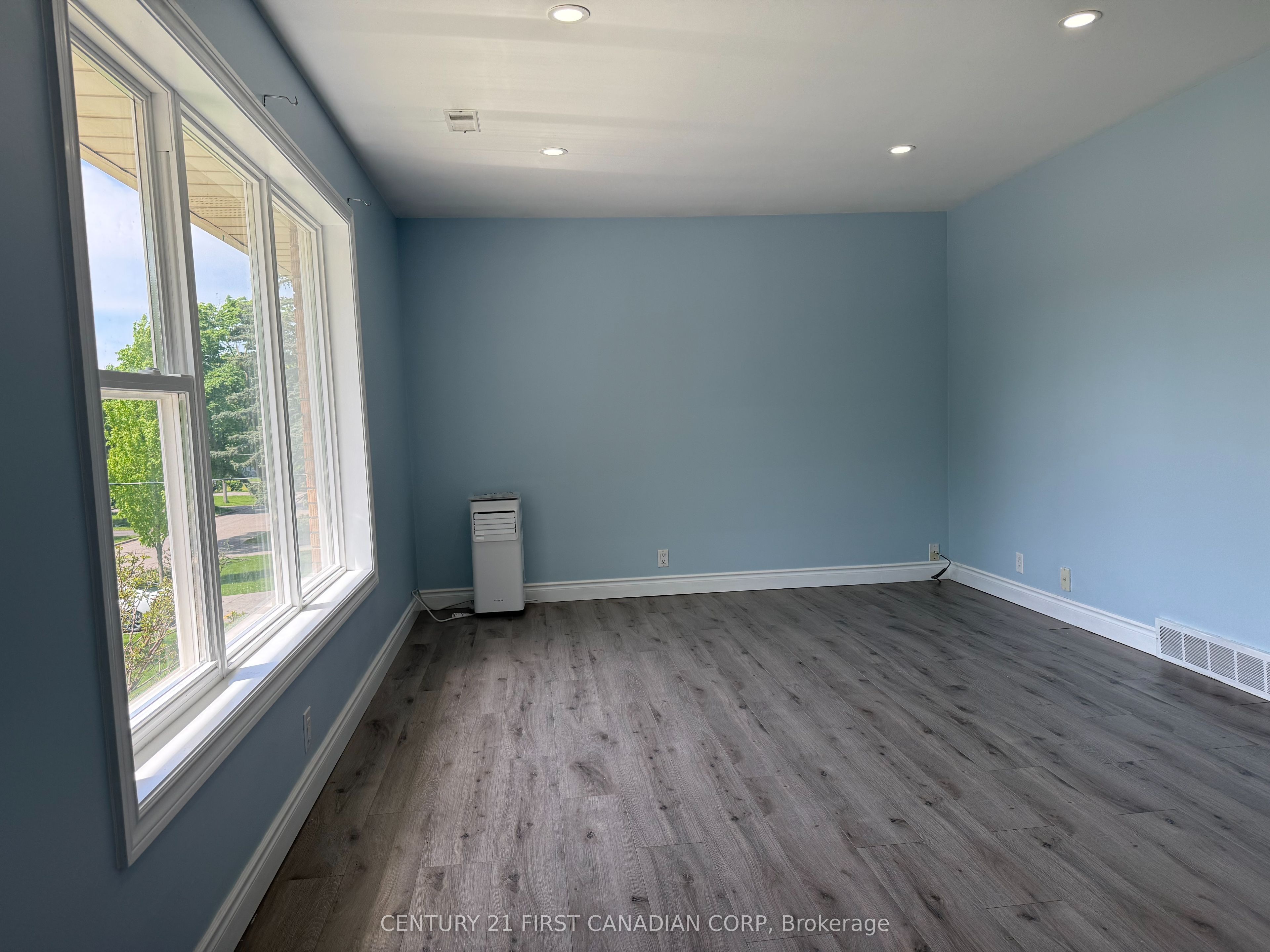 228 Burnside Drive 3, London East, ON N5V 1B9 photo 4