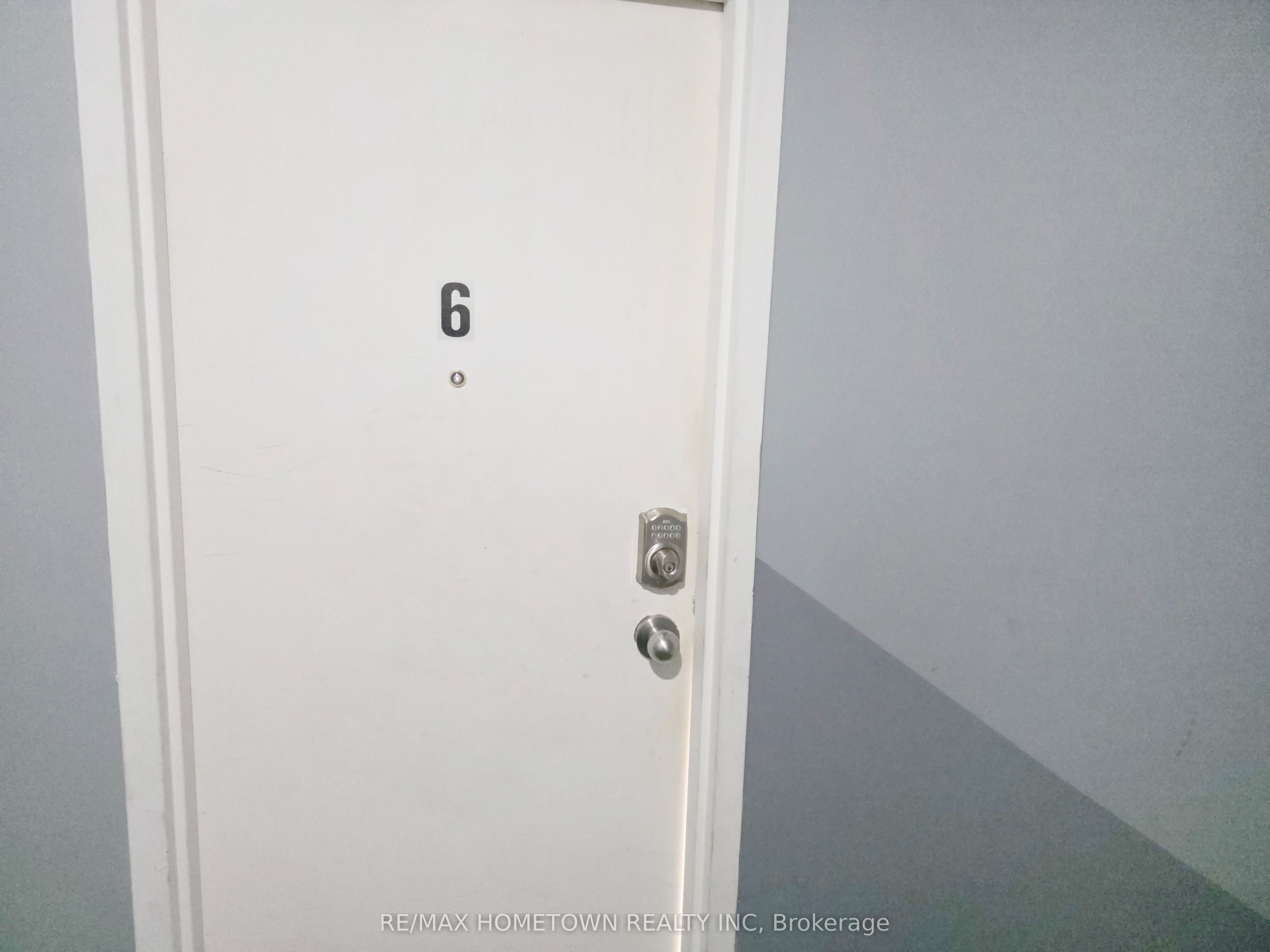142 Brock Street 6, Brockville, ON K6V 4G4 photo 5