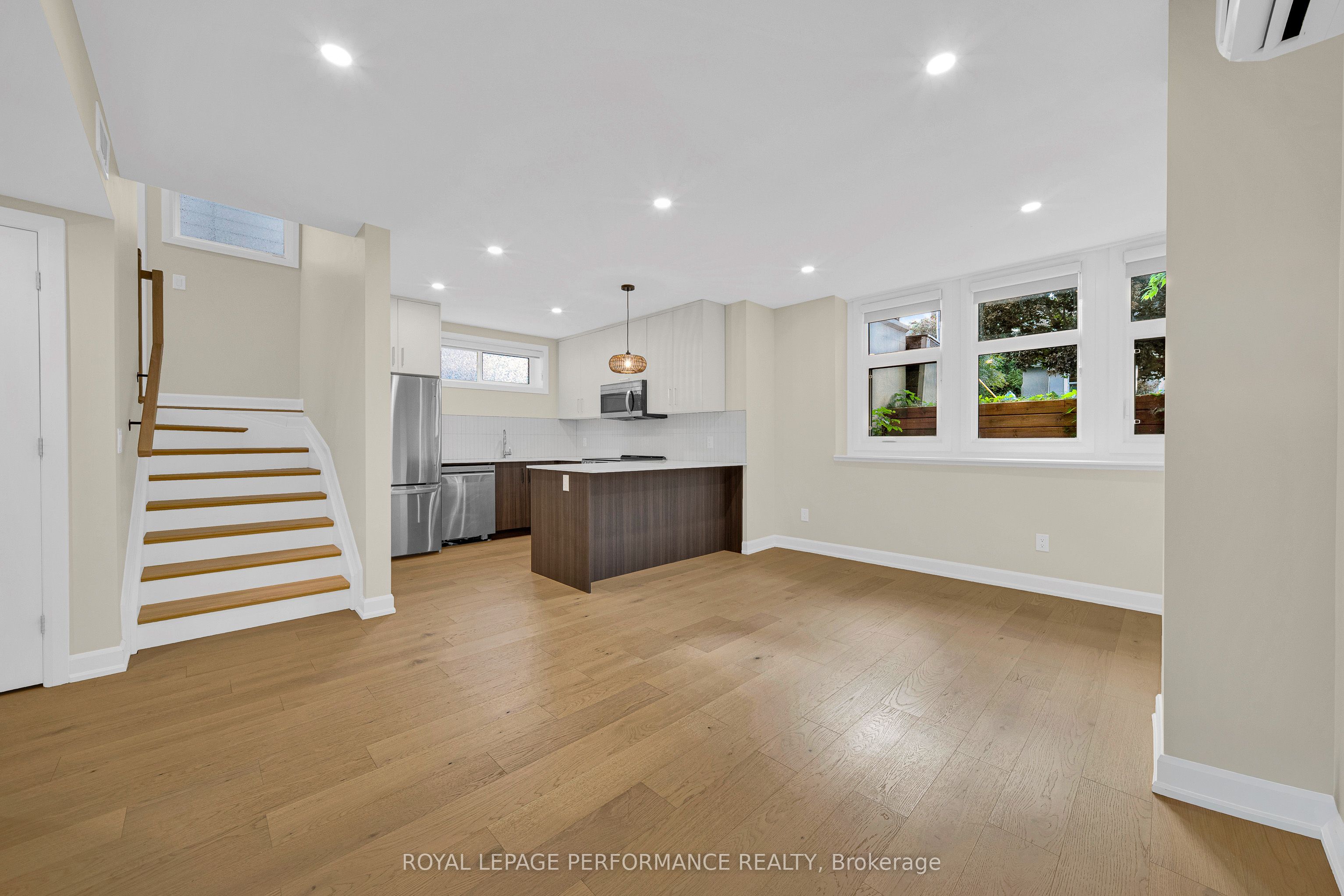 413 TWEEDSMUIR Avenue C, Westboro - Hampton Park, ON K1Z 5N6 photo 4