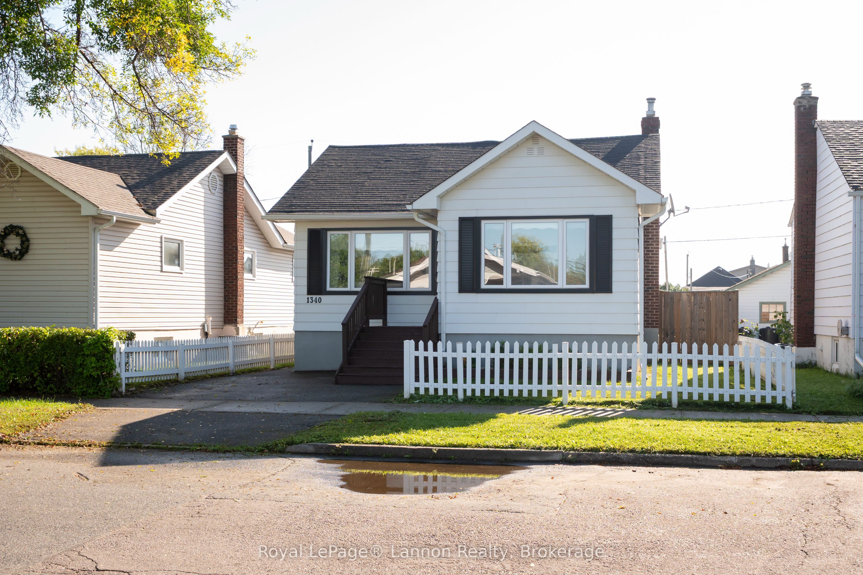 1340 Stanley Avenue, Thunder Bay, ON P7E 3G8