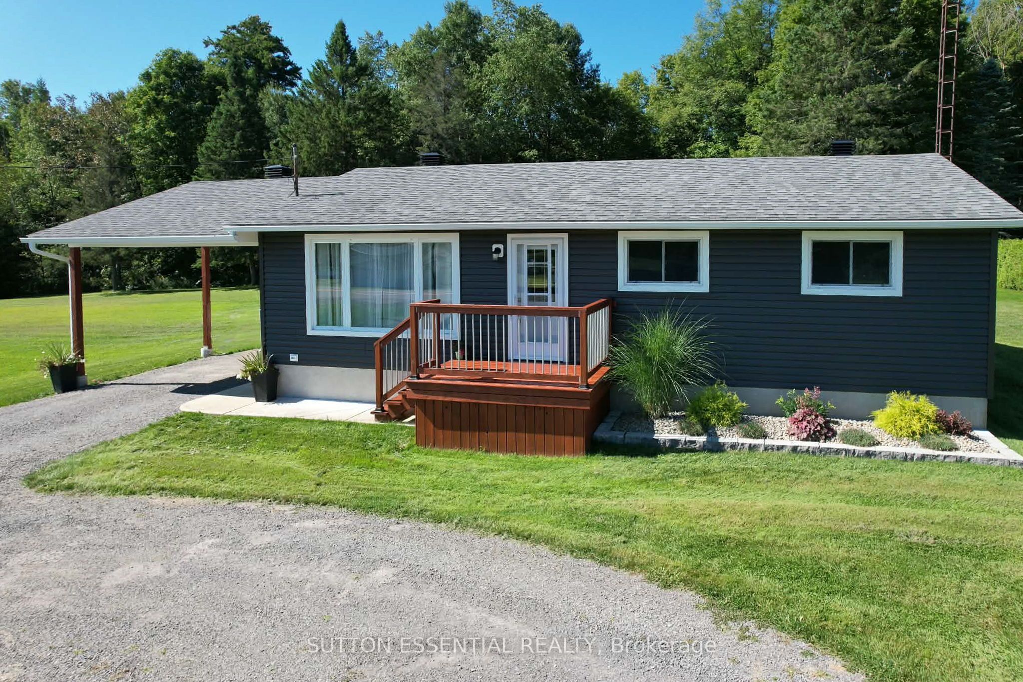 6174 County Rd 15 Road, Augusta, ON K6V 5T2