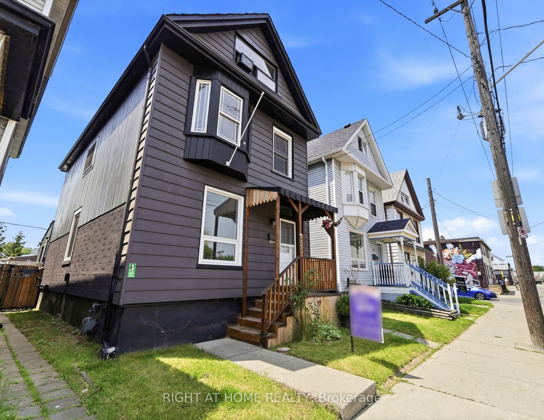 522 Cannon Street E, Hamilton, ON L8L 2E8 photo 3