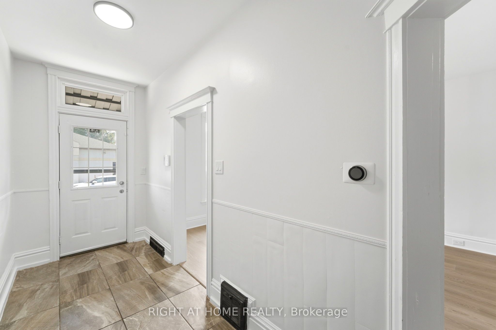 522 Cannon Street E, Hamilton, ON L8L 2E8 photo 5