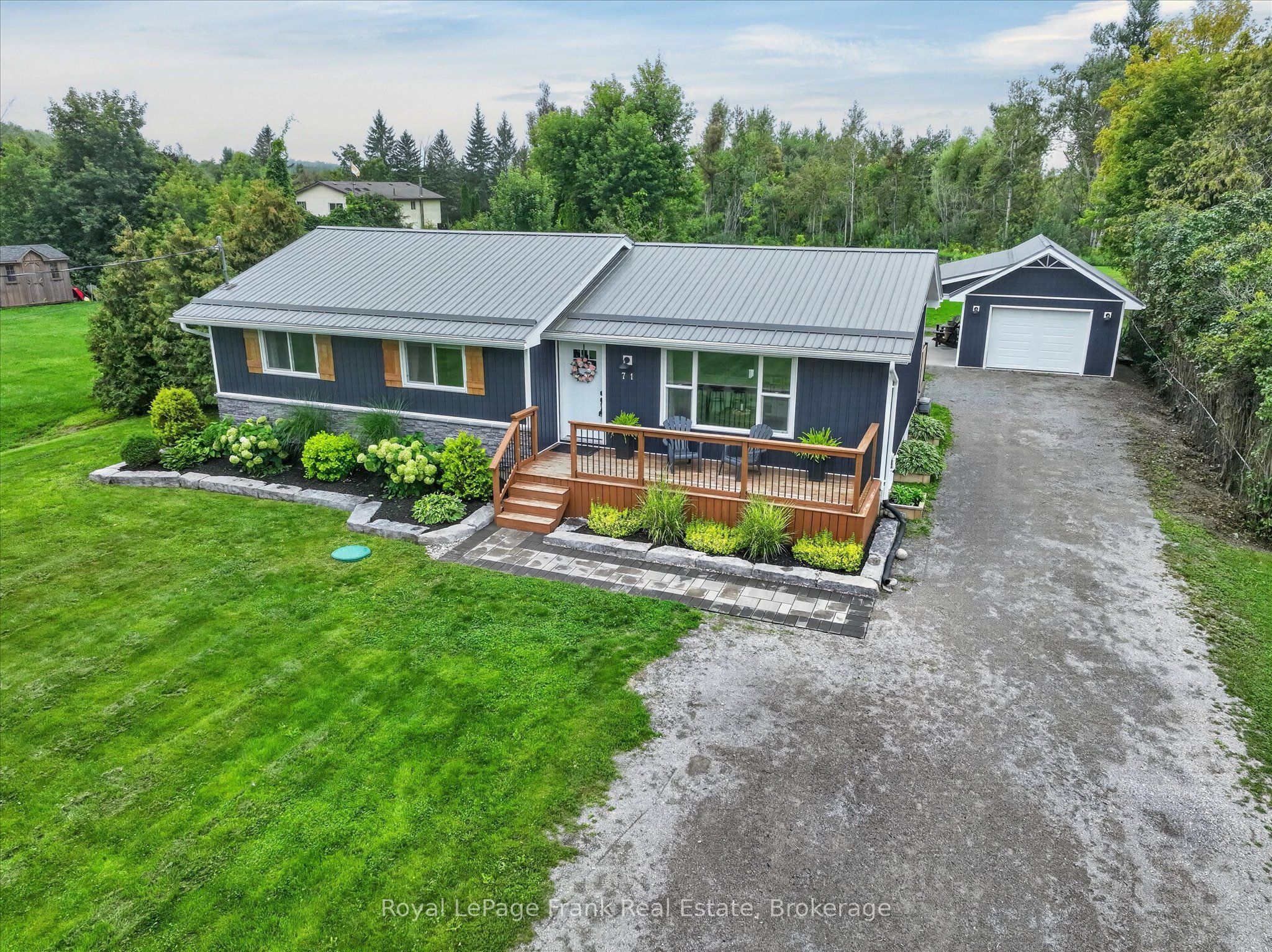 71 Queen Street S, Kawartha Lakes, ON K0L 2W0 photo 3