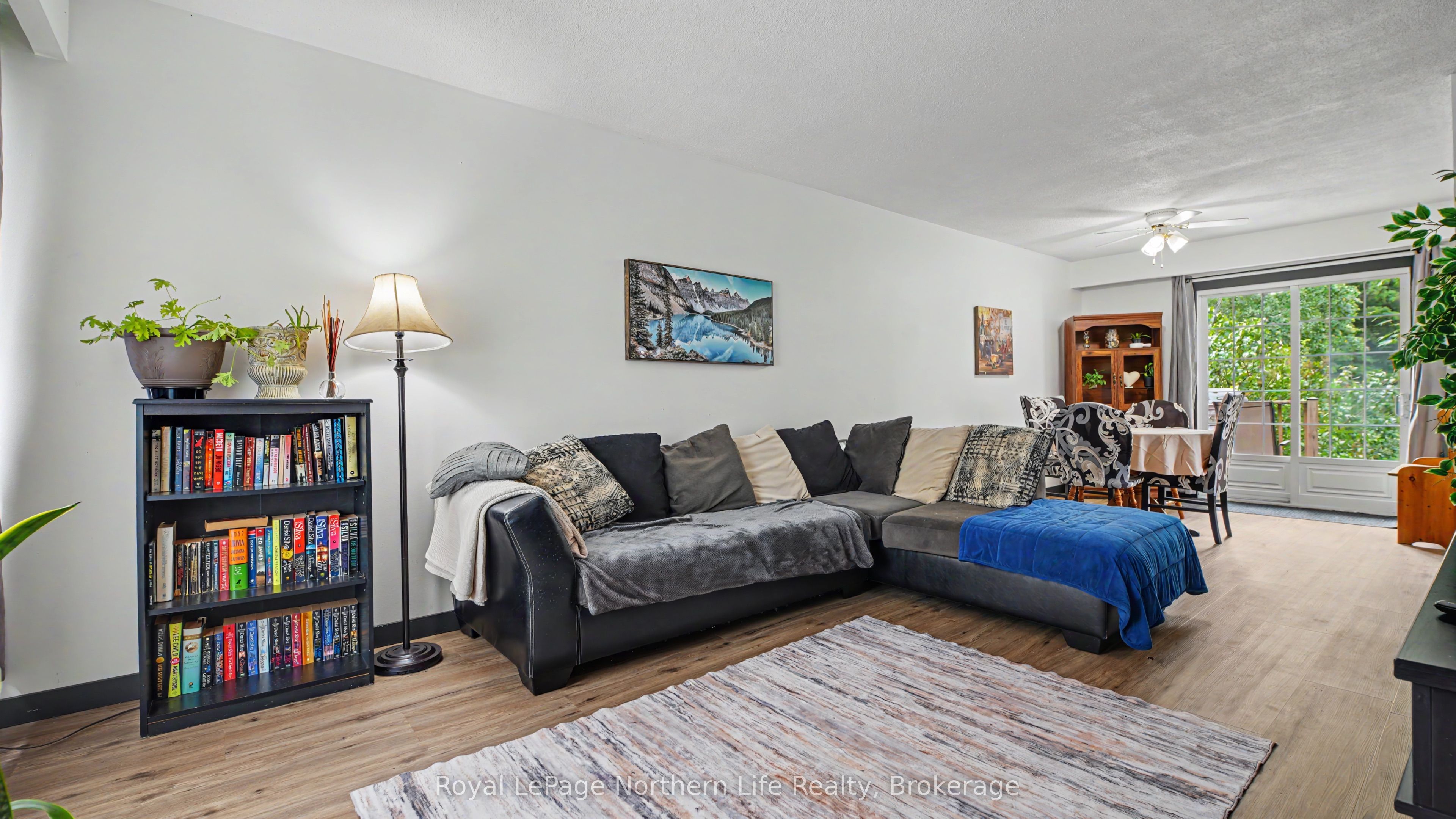 811 Tackaberry Drive, North Bay, ON P1B 4R8 photo 2