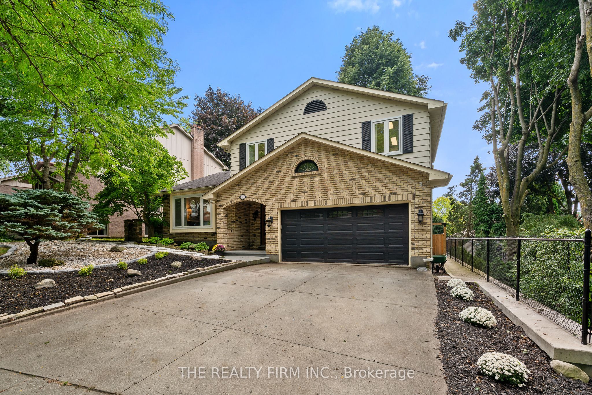 7 Somerset Crescent, London South, ON N6K 3L6 photo 2