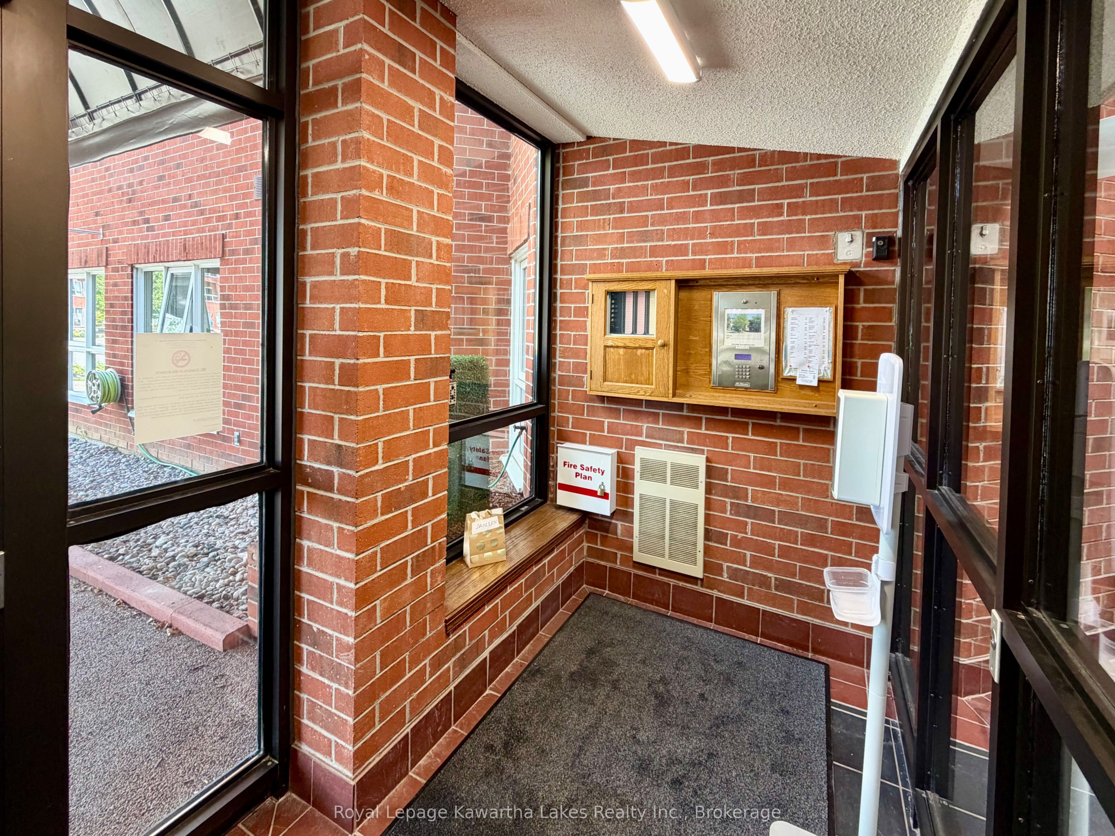 4 Heritage Way 303, Kawartha Lakes, ON K9V 5Z2 photo 5