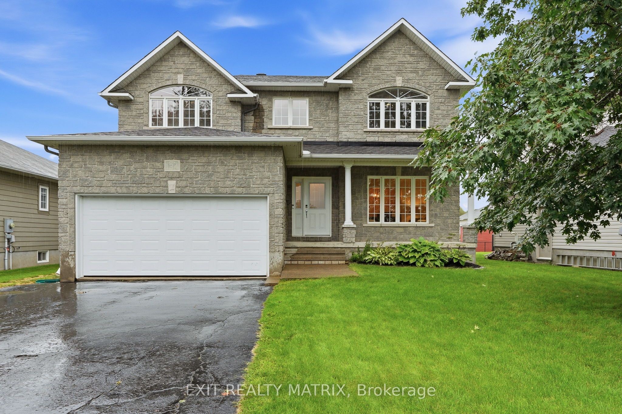 134 Lachaine Street, Russell, ON K0A 1W0 photo 2