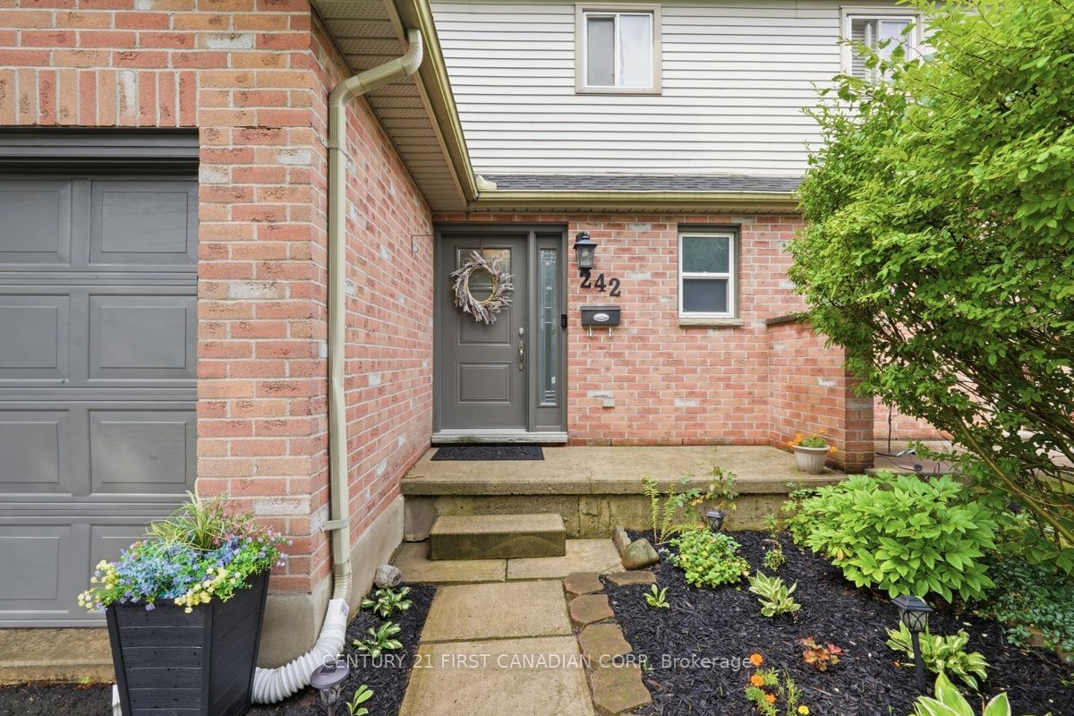 242 MARTINET Avenue, London East, ON N5V 4B2 photo 3