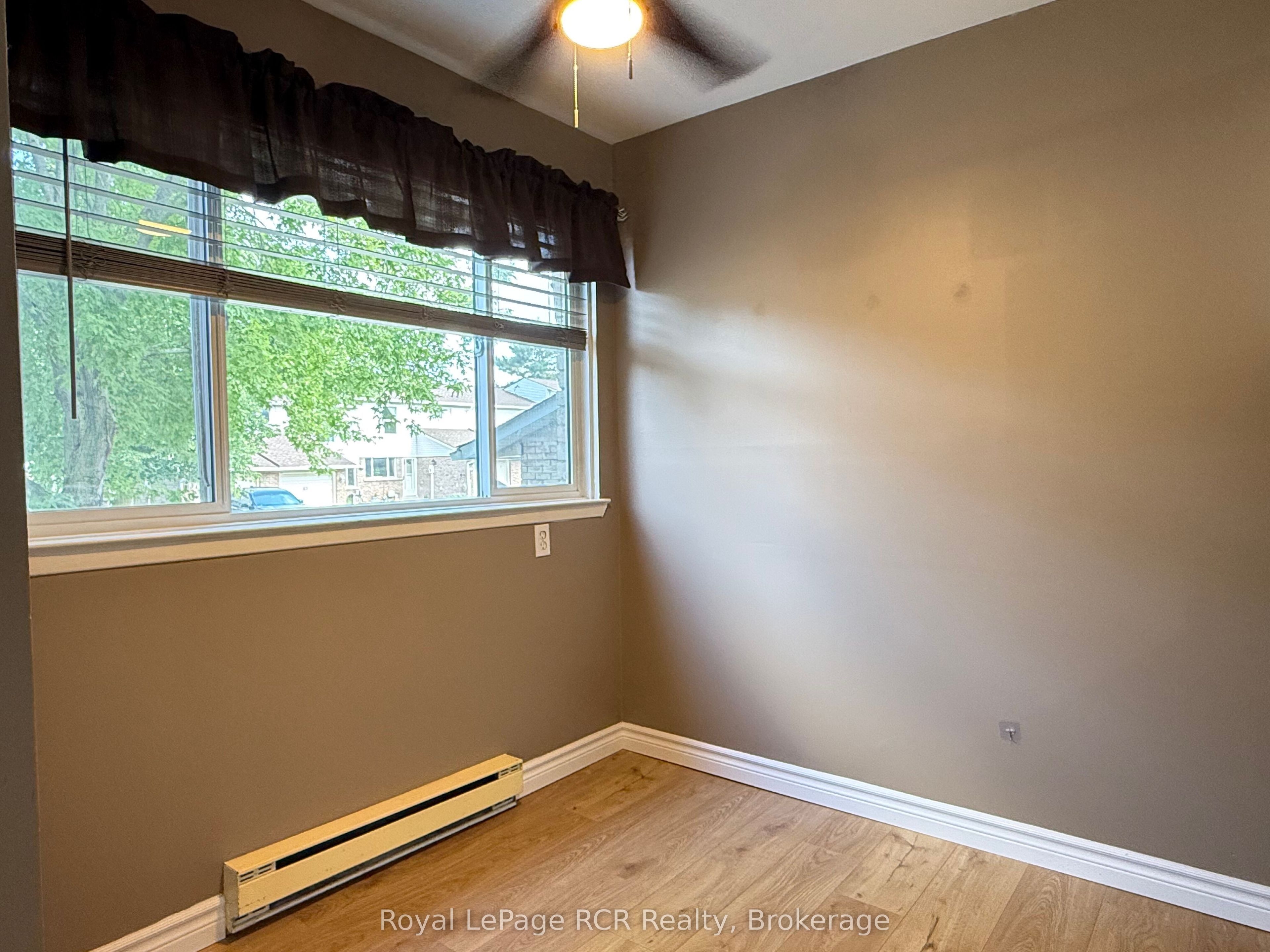 74 Laurie Crescent, Owen Sound, ON N4K 6C3 photo 4