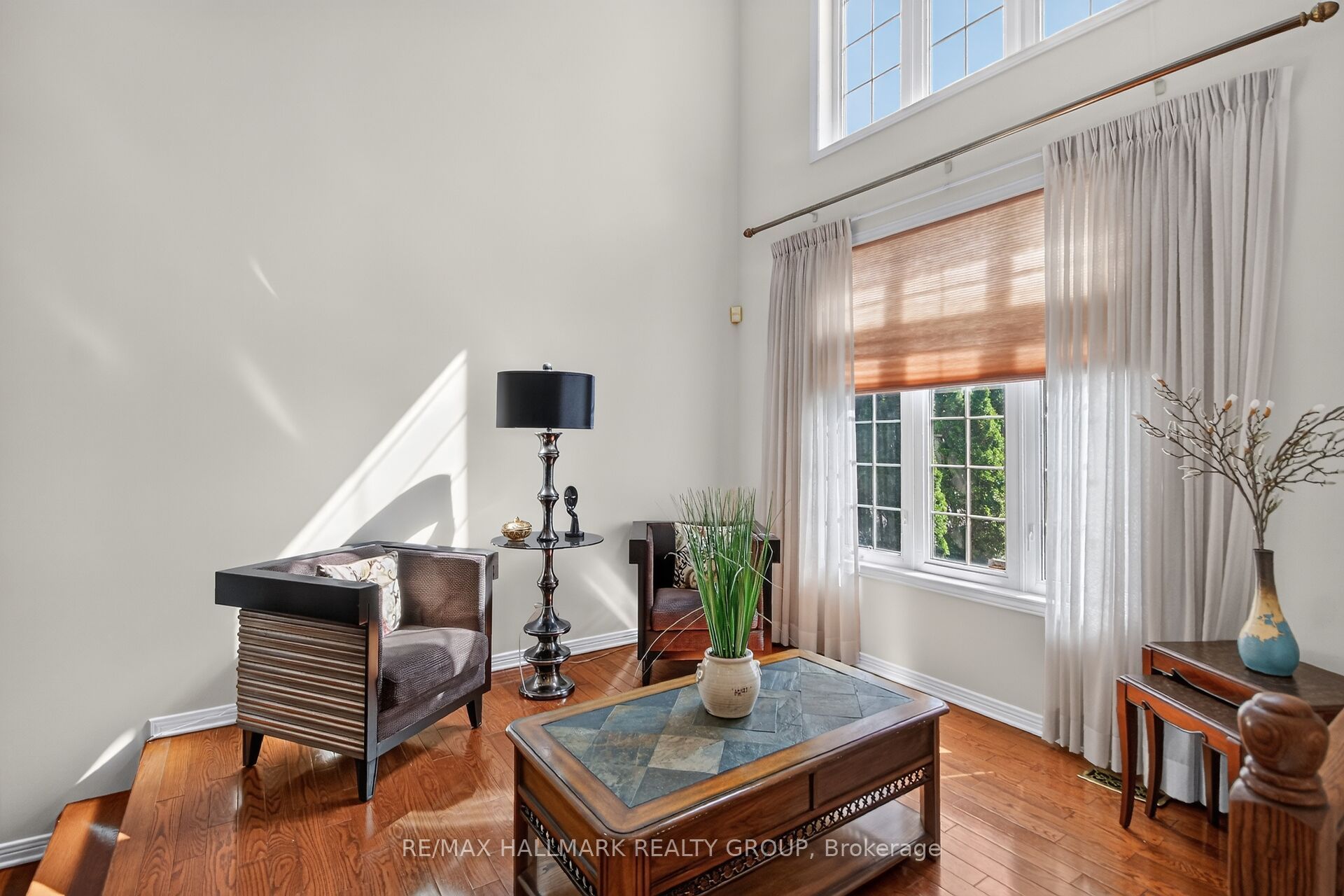 11 Taj Court, Hunt Club - South Keys and Area, ON K1G 5K6 photo 4