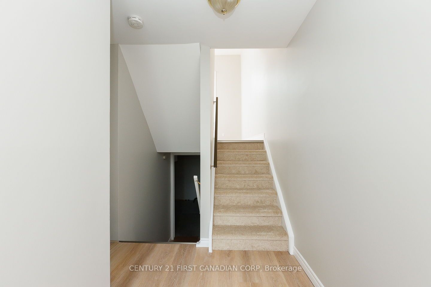 40 Fairfax Court 16, London North, ON N6G 3Y3 photo 5