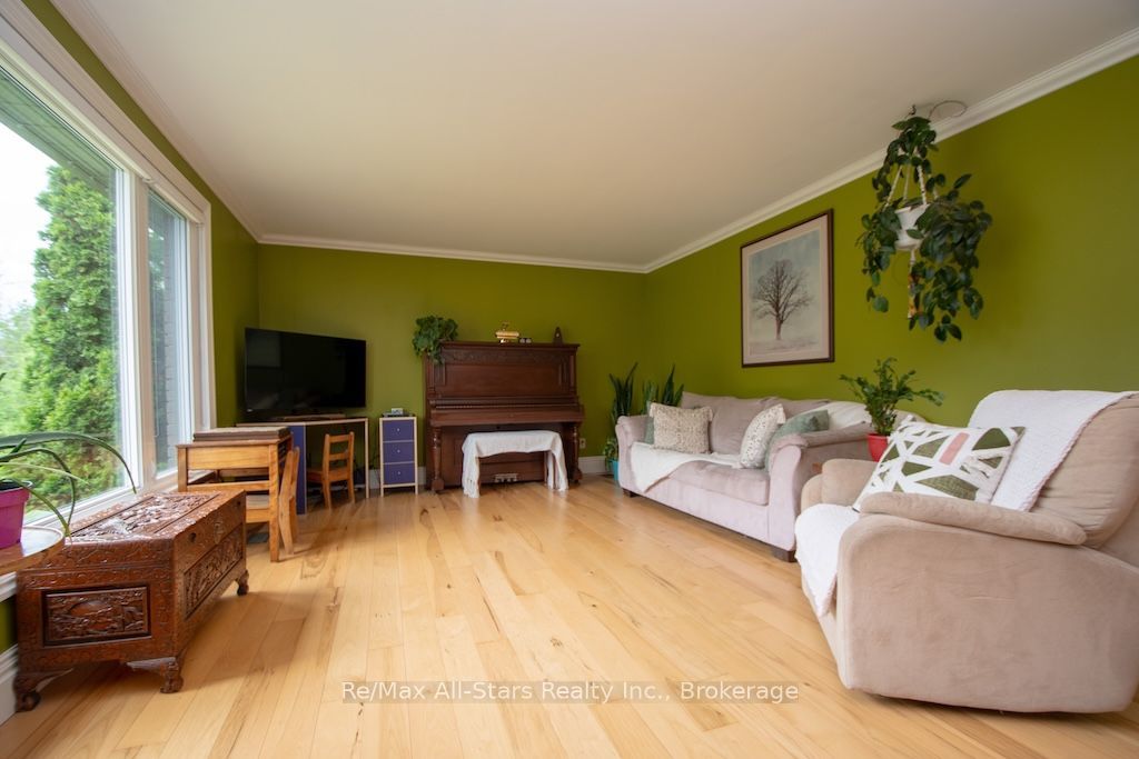 1571 Elm Tree Road, Kawartha Lakes, ON K9V 4R1 photo 4