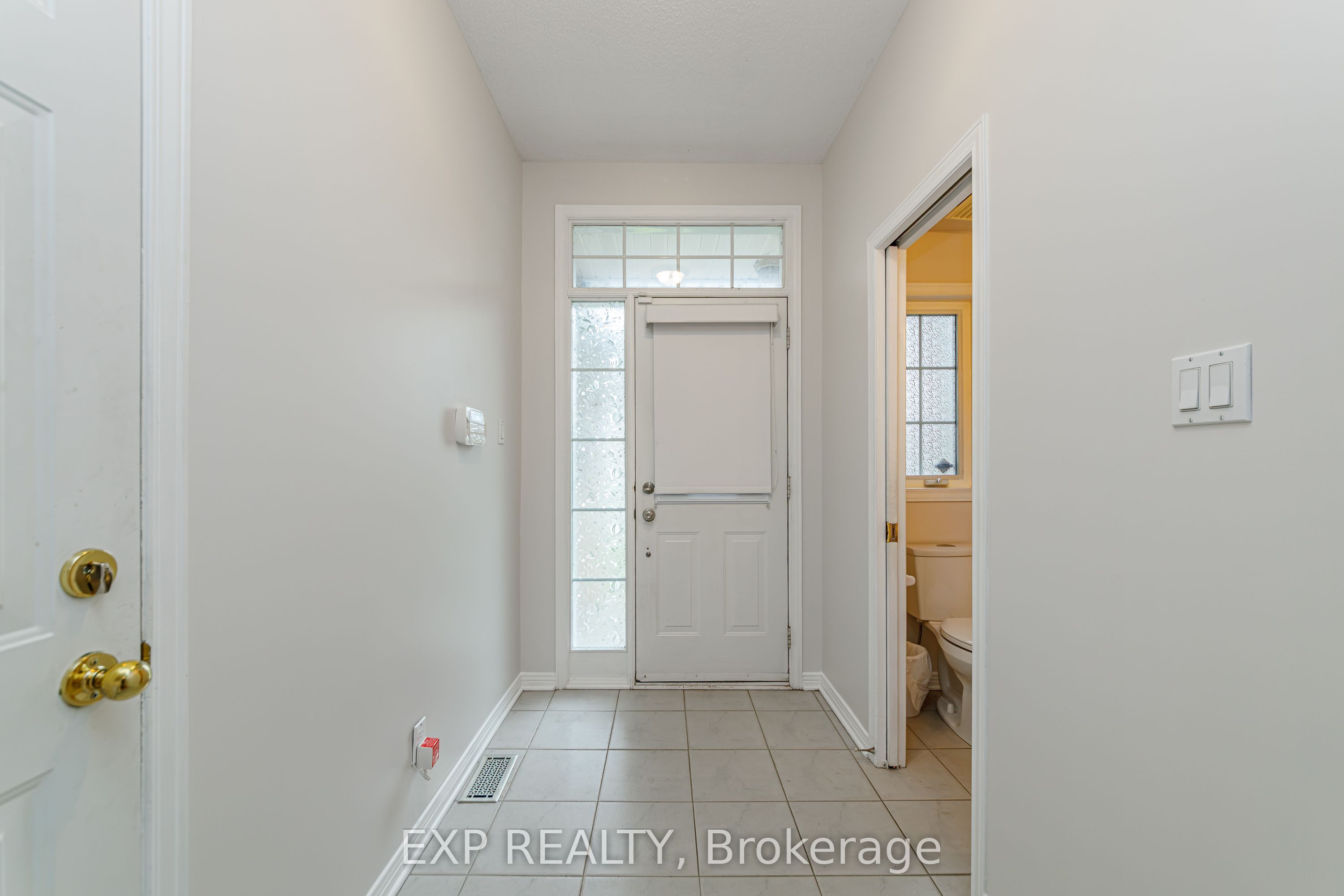 4412 Wildmint Square, Blossom Park - Airport and Area, ON K1V 1N7 photo 3