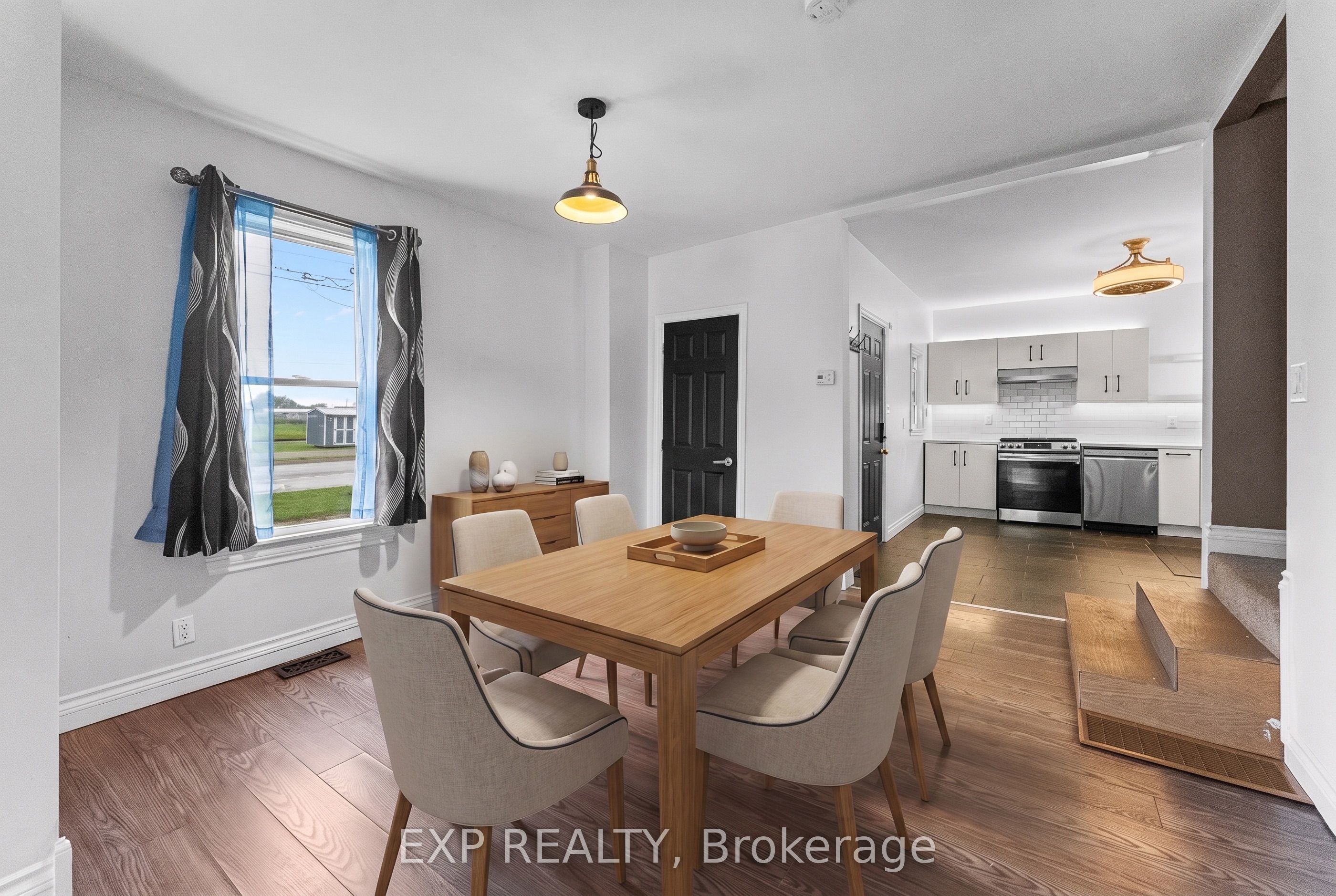 76 Bell Street, Port Colborne, ON L3K 1H6 photo 5