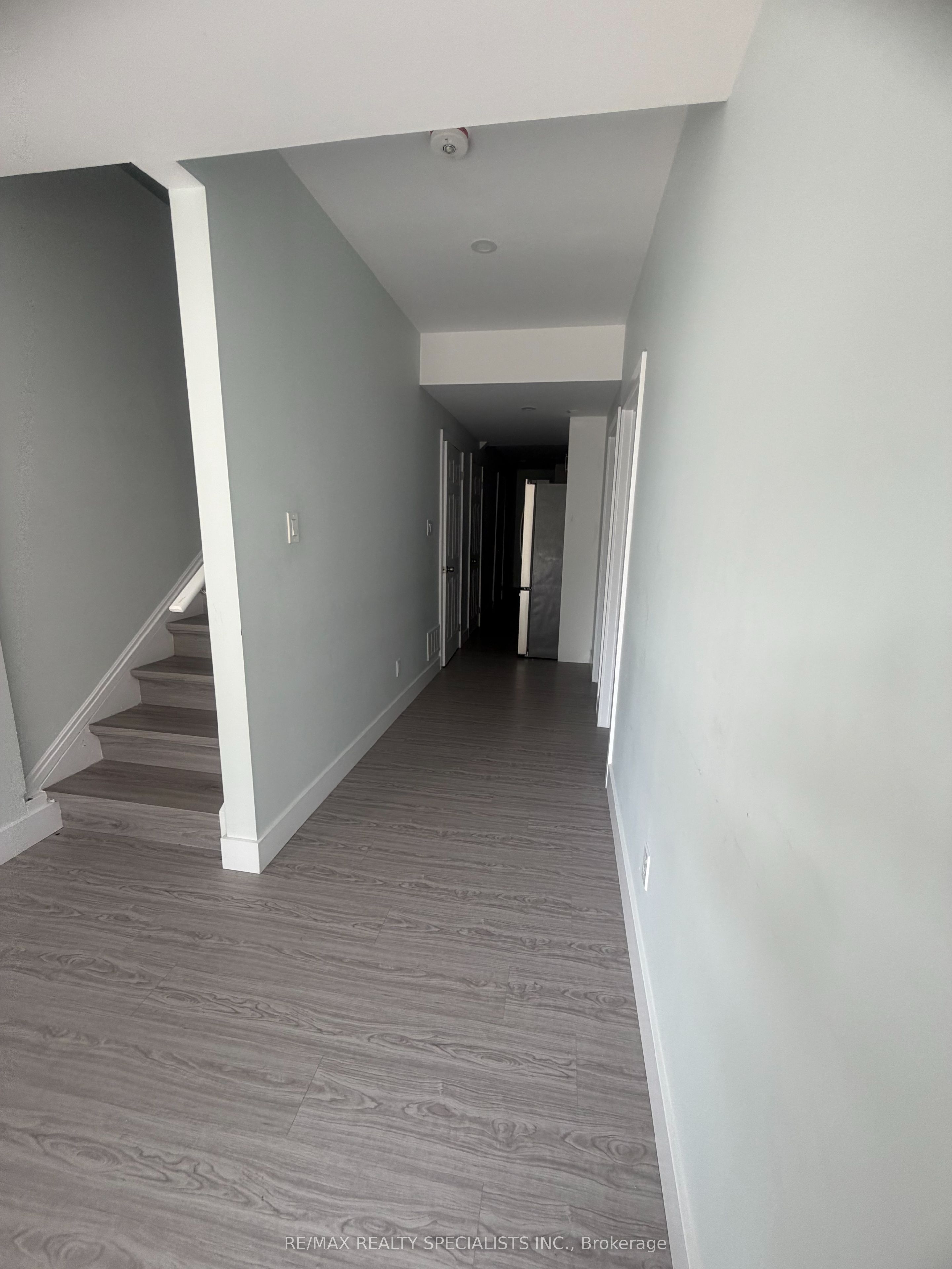 45 Ferris Circle LOWER, Guelph, ON N1G 0H2 photo 4