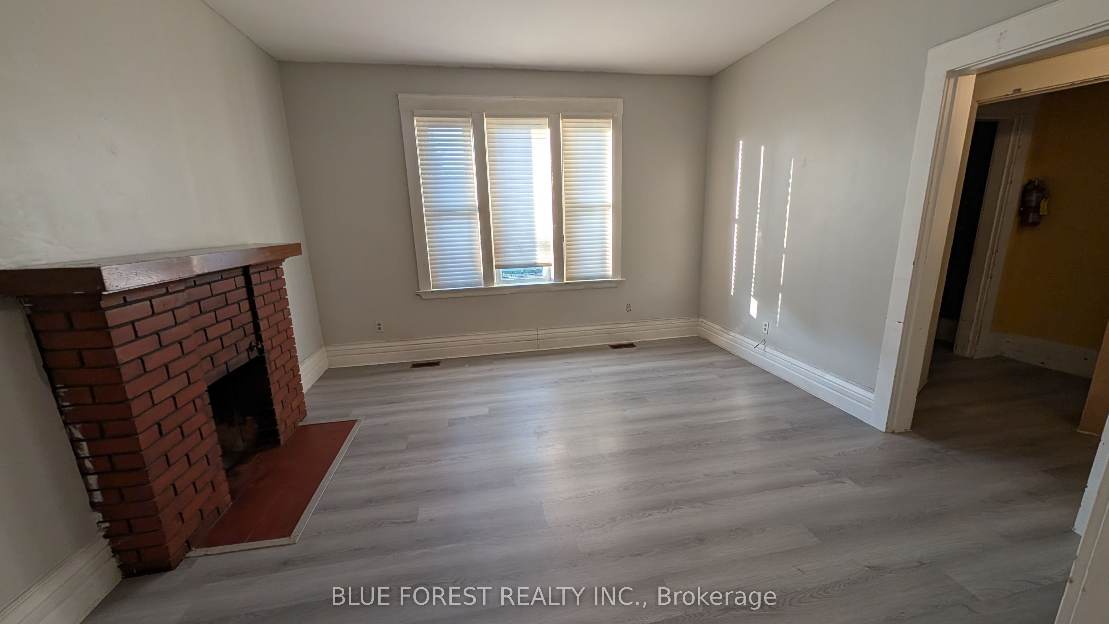 867 Queens Avenue, London East, ON N5W 3H7 photo 5