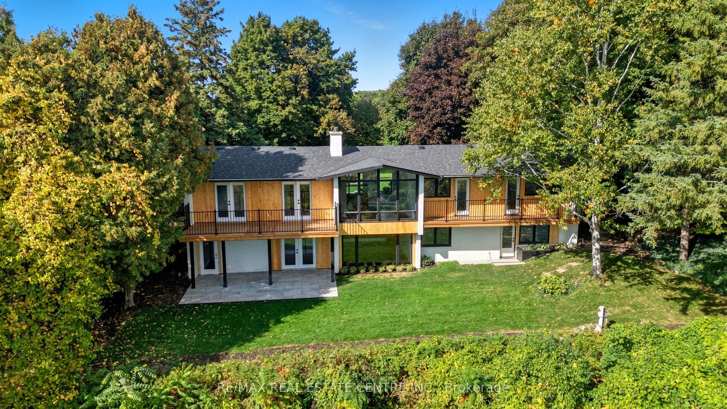 50 Oak Avenue, Hamilton, ON L9H 4Y9 photo 5