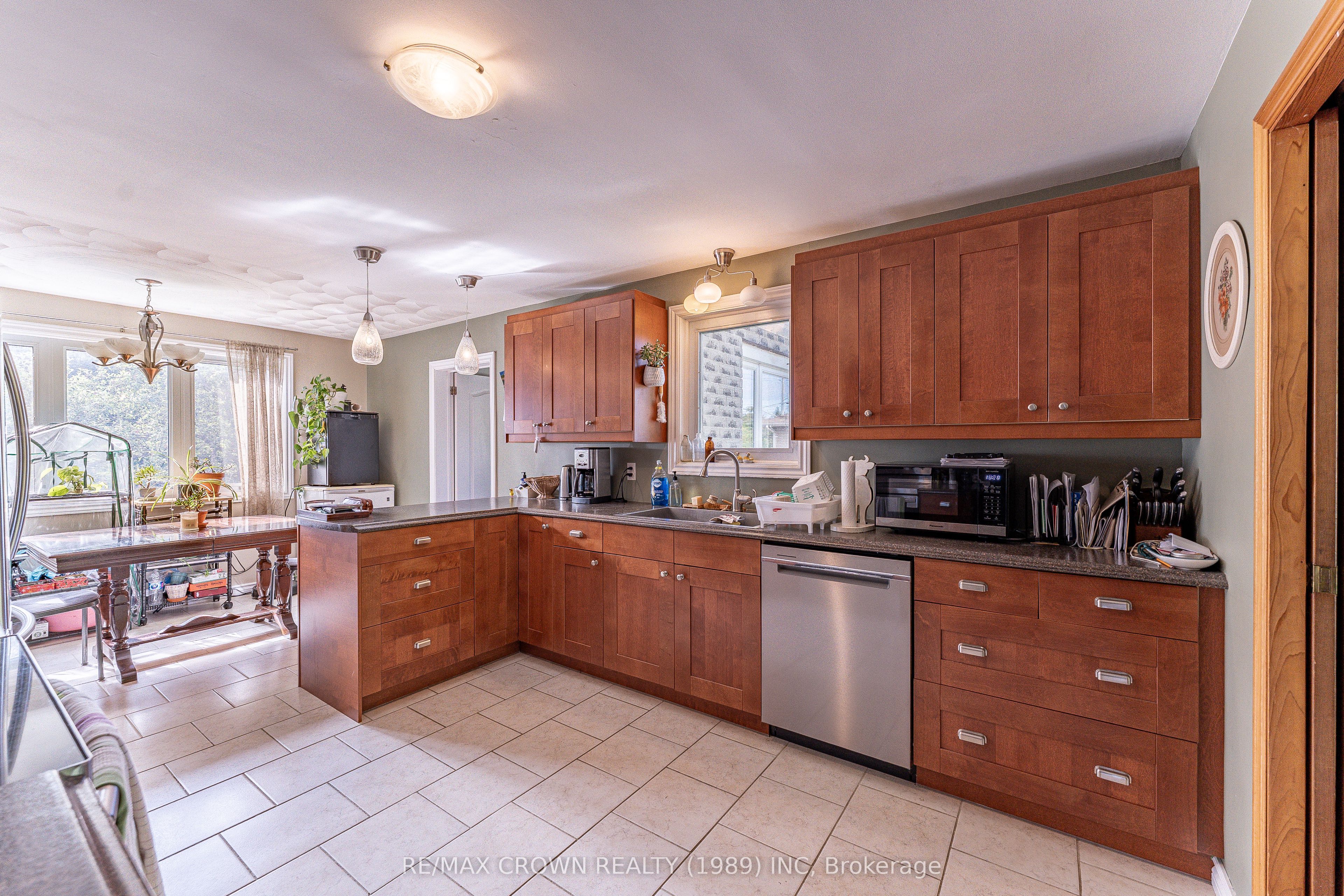 717 Airport Road, North Bay, ON P1C 1A3 photo 5