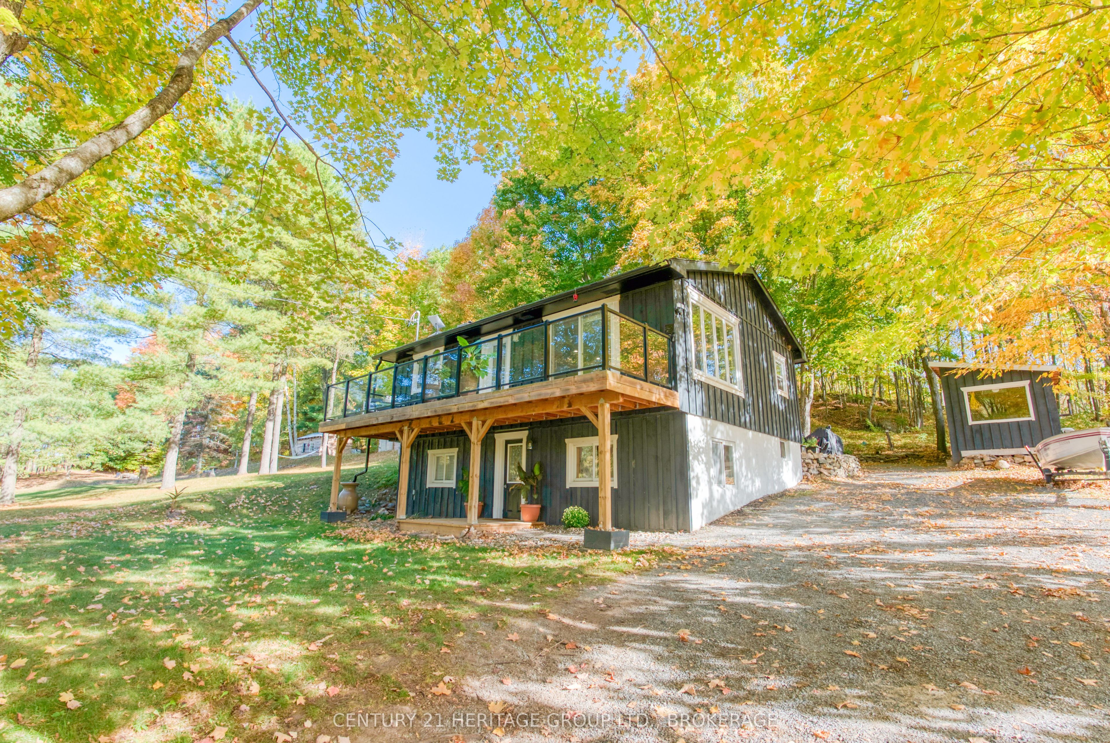 10874 Canoe Lake Road, Frontenac, ON K0H 2V0 photo 3