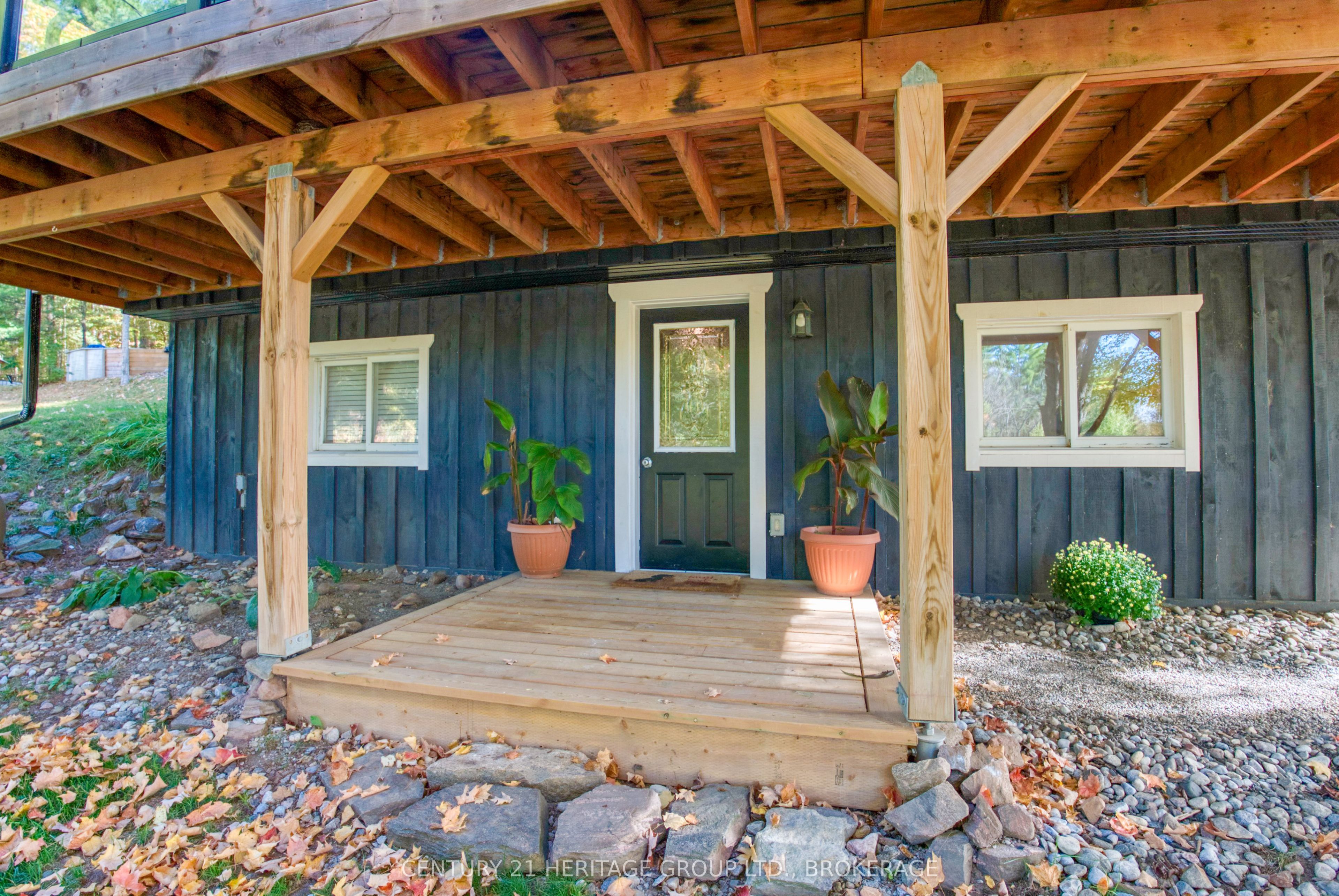 10874 Canoe Lake Road, Frontenac, ON K0H 2V0 photo 4